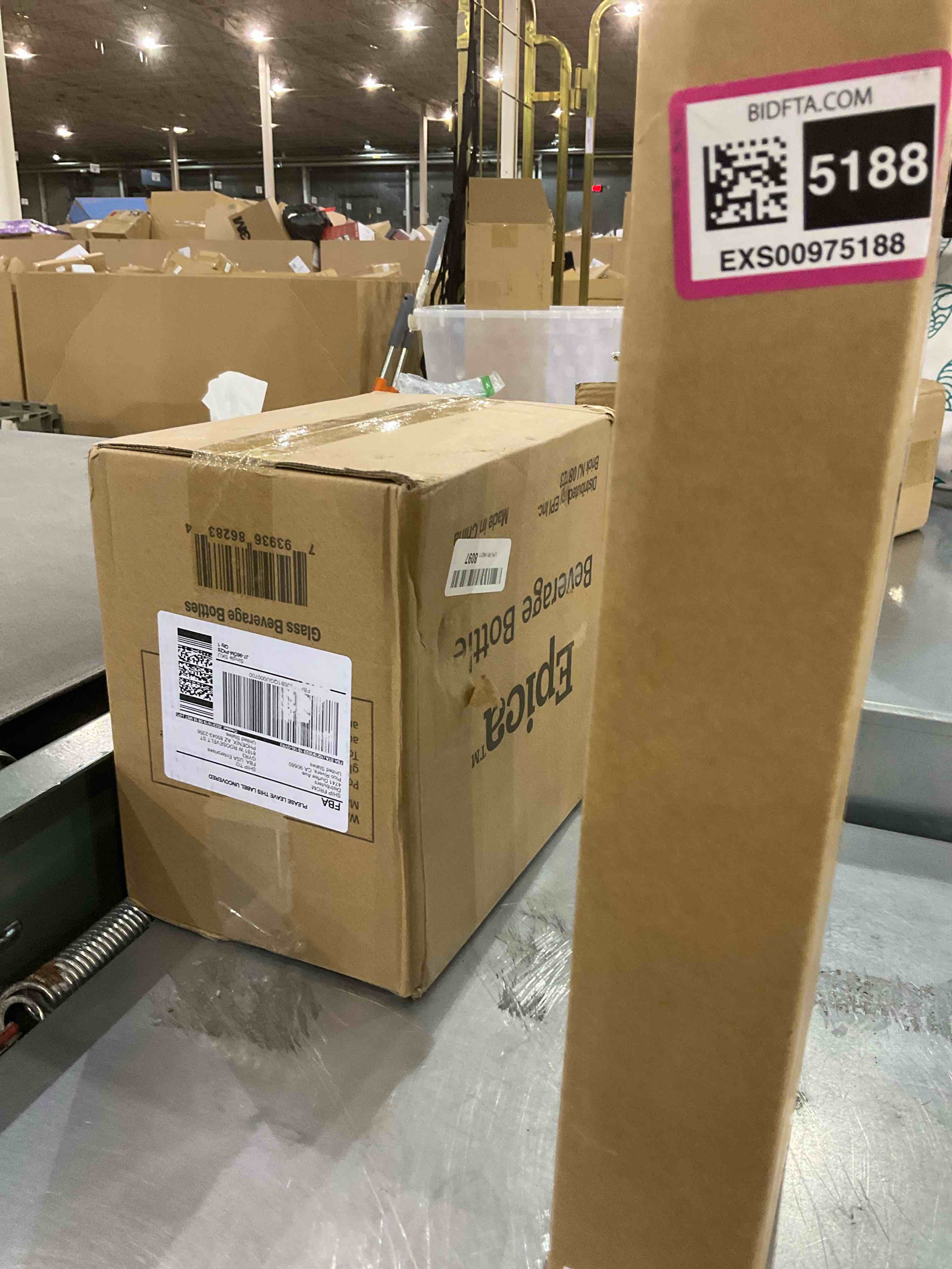 https://s3.amazonaws.com/lotting-images-prod/BargainHunt/EXS00975188_1706616593498.jpeg