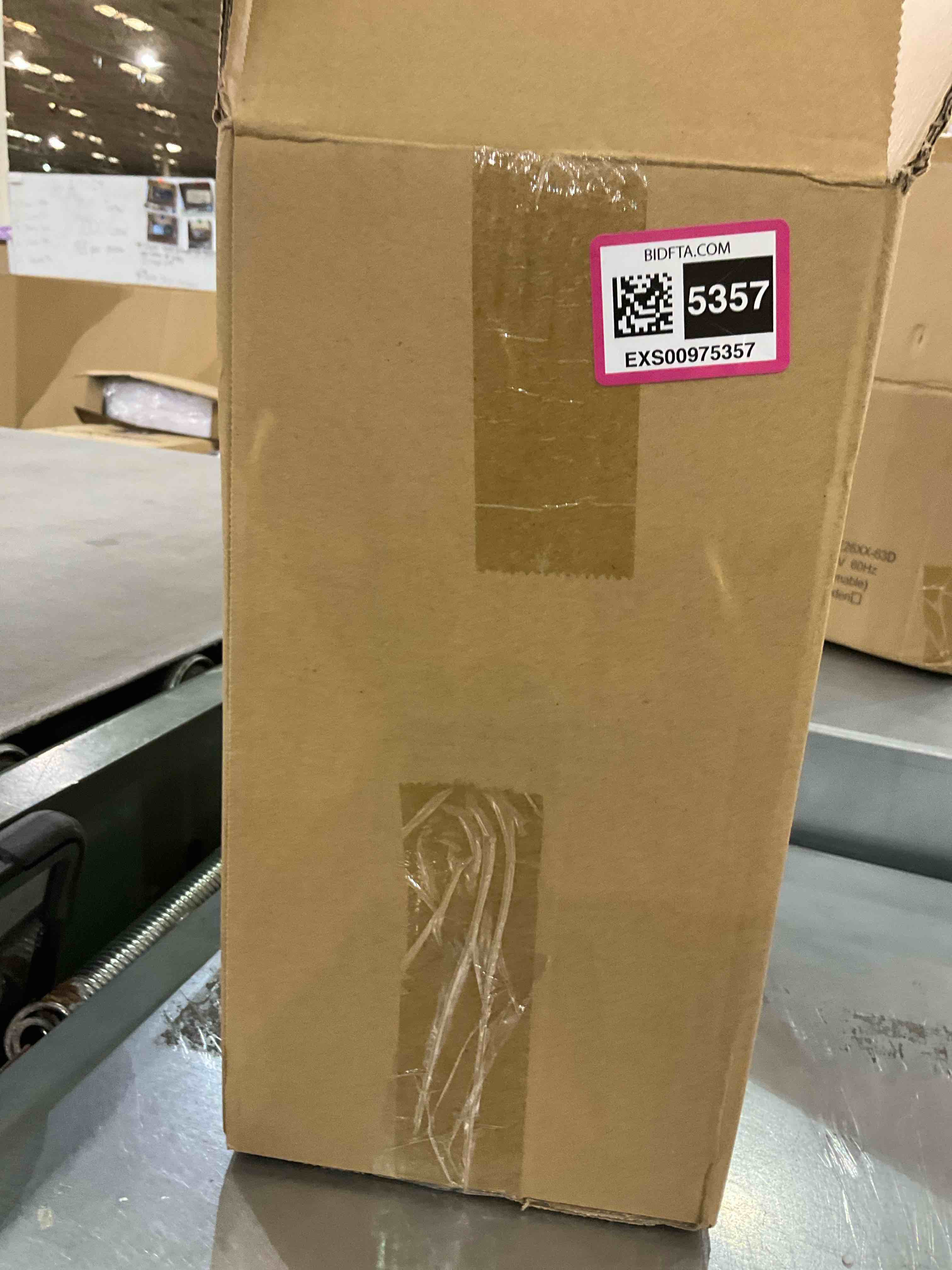 https://s3.amazonaws.com/lotting-images-prod/BargainHunt/EXS00975357_1706715592872.jpeg