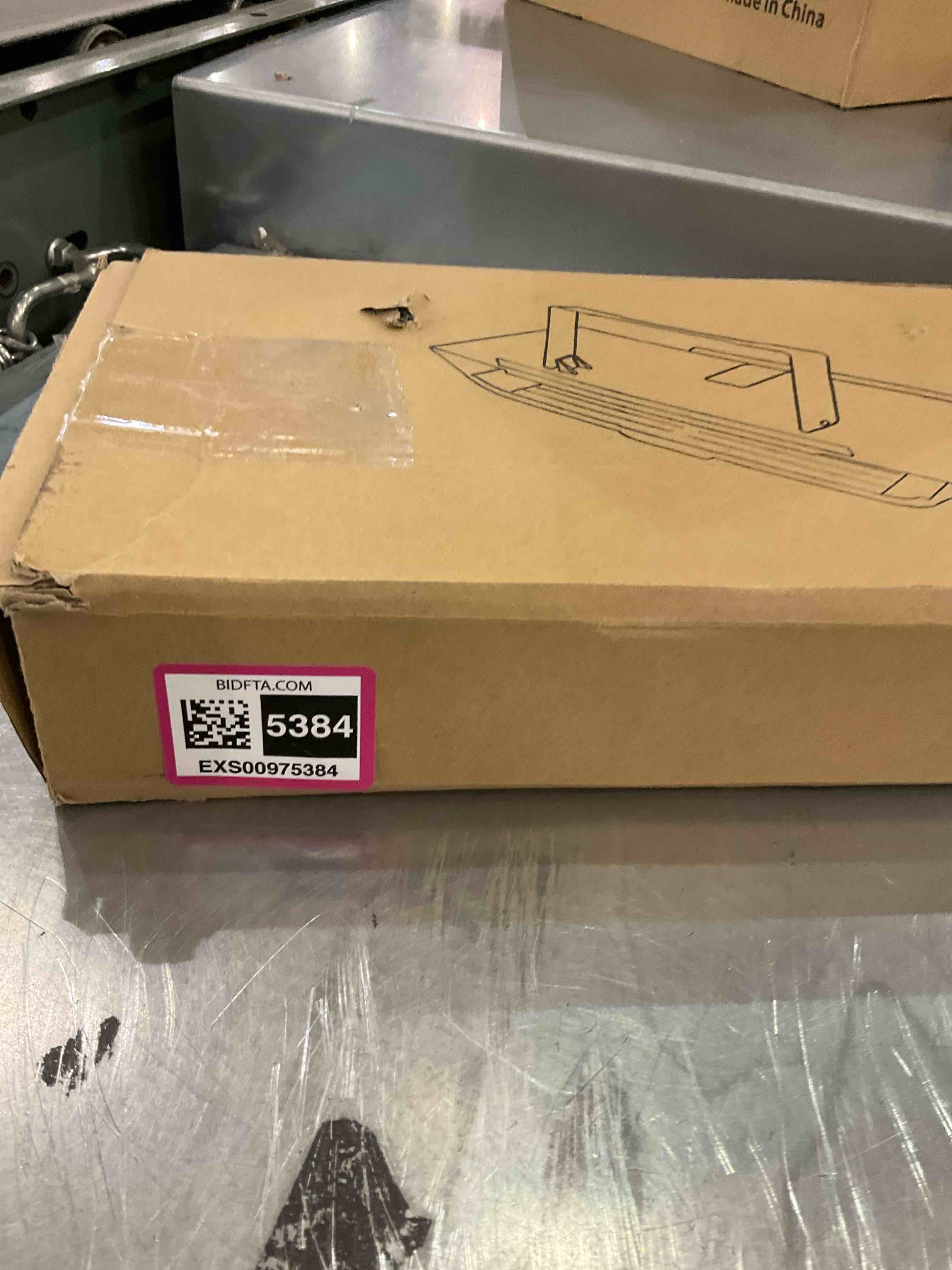 https://s3.amazonaws.com/lotting-images-prod/BargainHunt/EXS00975384_1706723035721.jpeg
