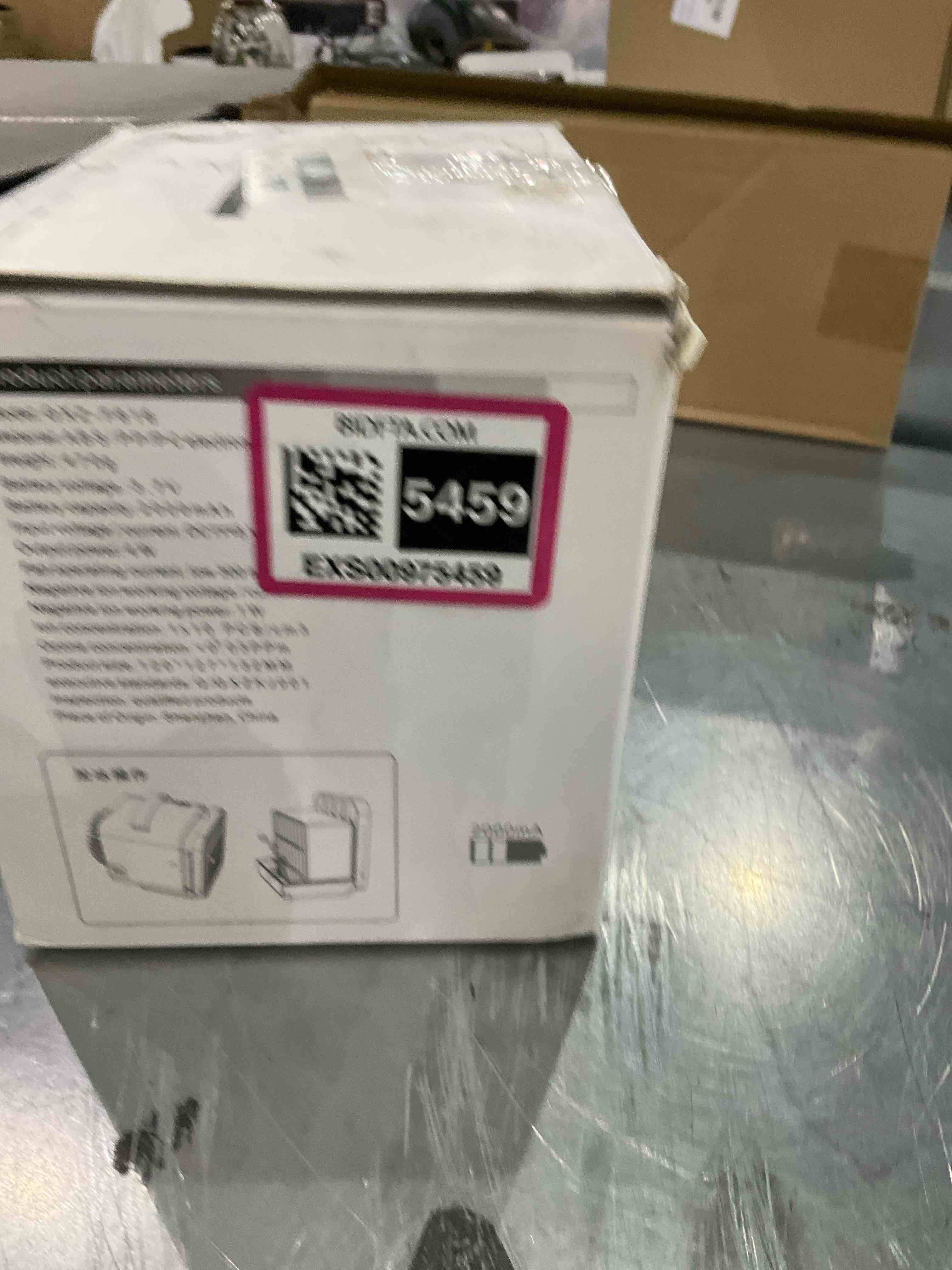 https://s3.amazonaws.com/lotting-images-prod/BargainHunt/EXS00975459_1706791136057.jpeg