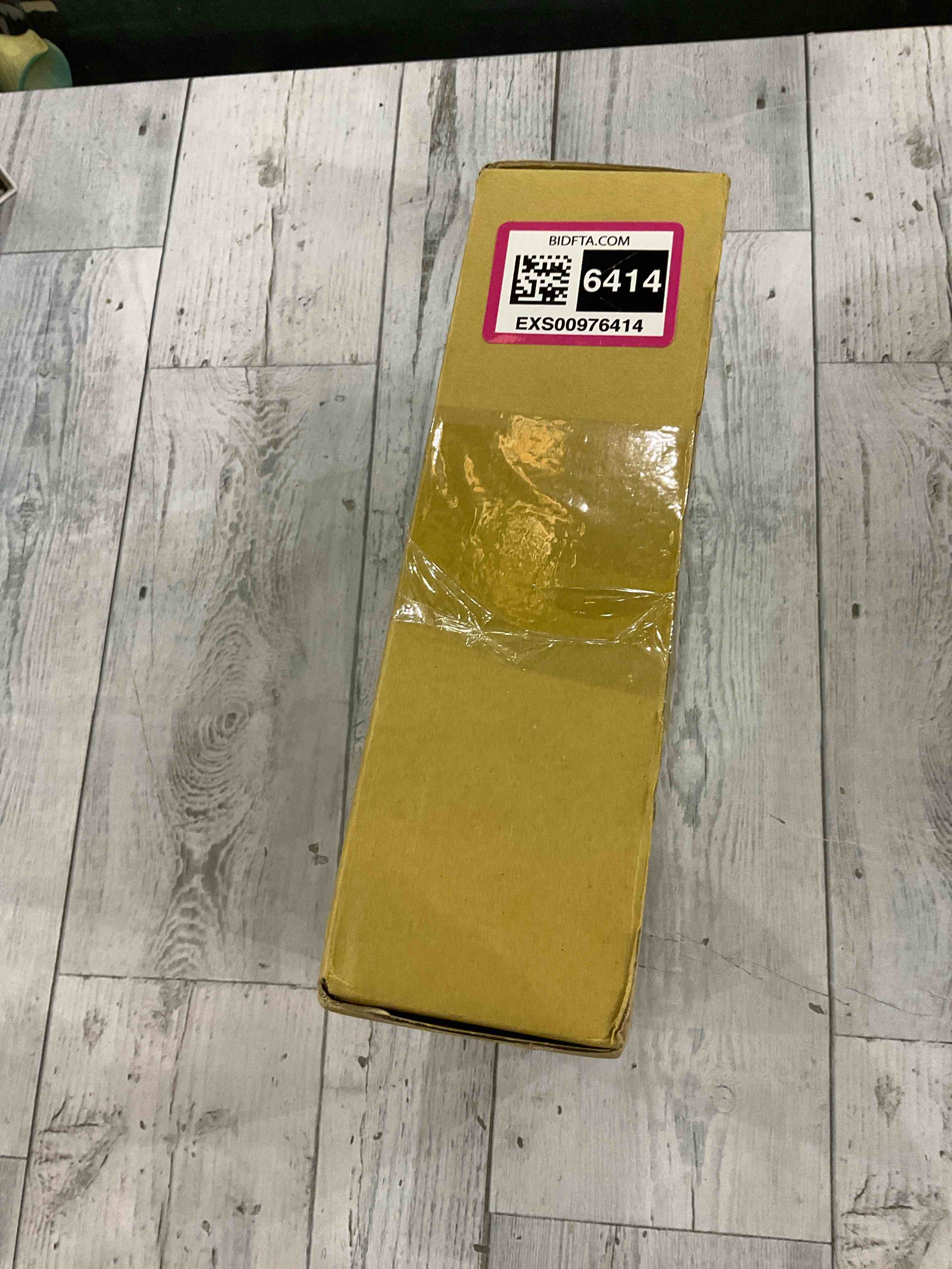 https://s3.amazonaws.com/lotting-images-prod/BargainHunt/EXS00976414_1706552121713.jpeg
