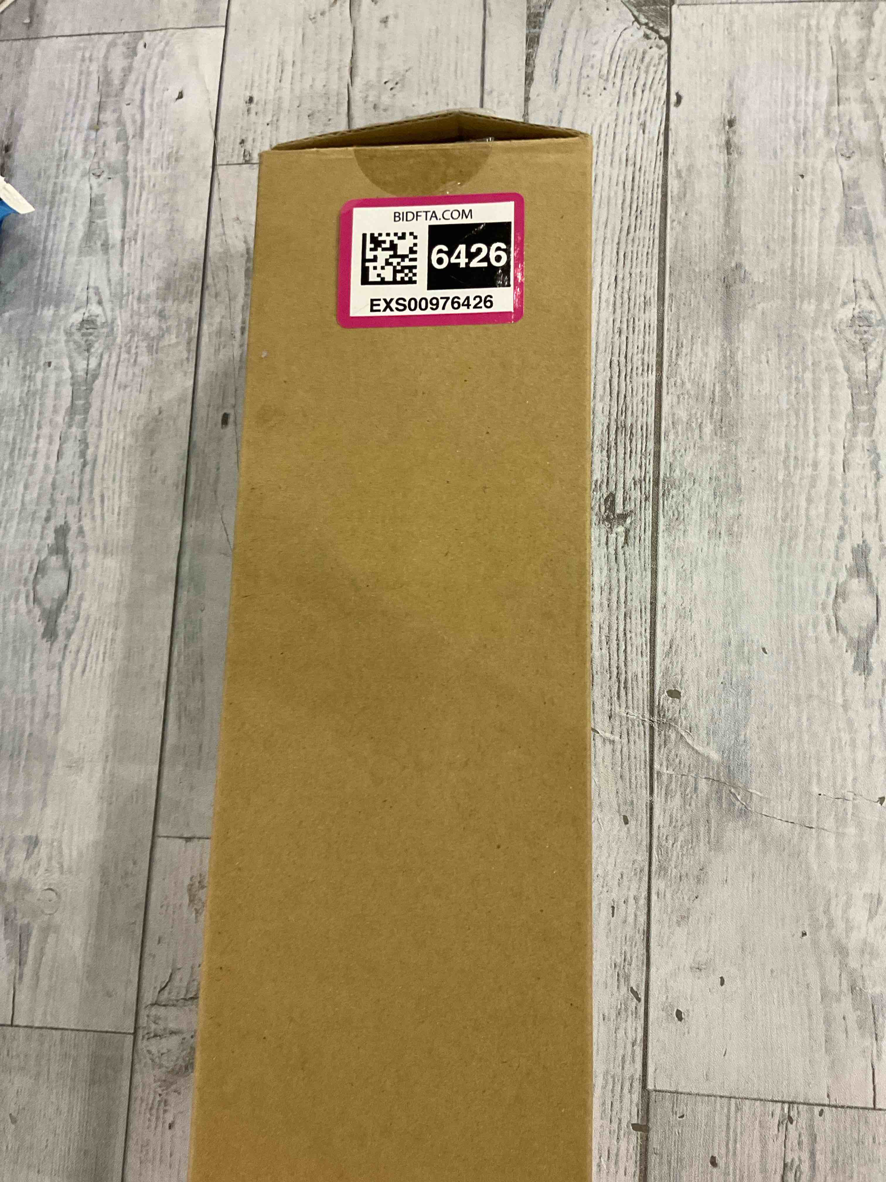 https://s3.amazonaws.com/lotting-images-prod/BargainHunt/EXS00976426_1706616712845.jpeg