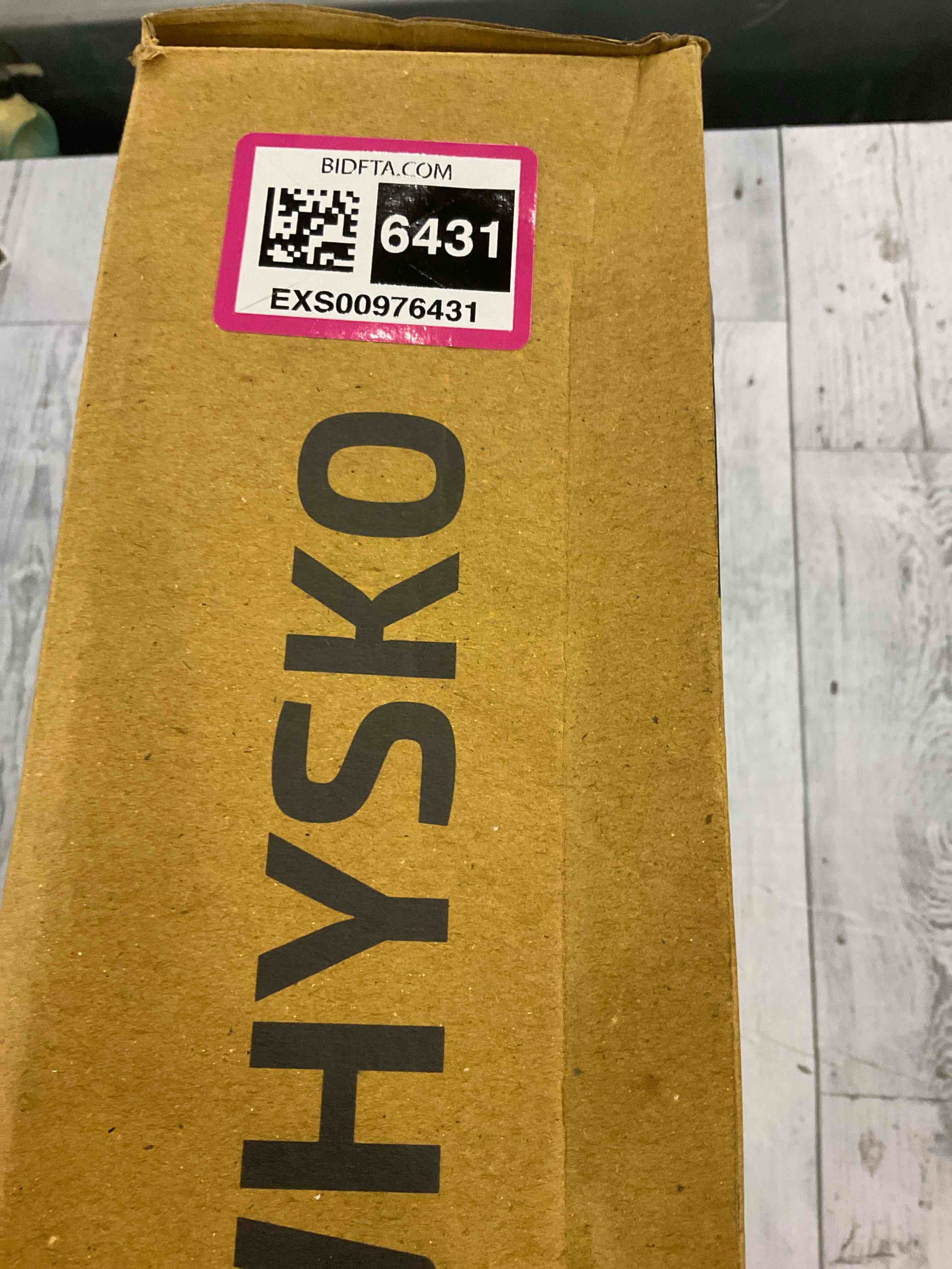 https://s3.amazonaws.com/lotting-images-prod/BargainHunt/EXS00976431_1706616898949.jpeg