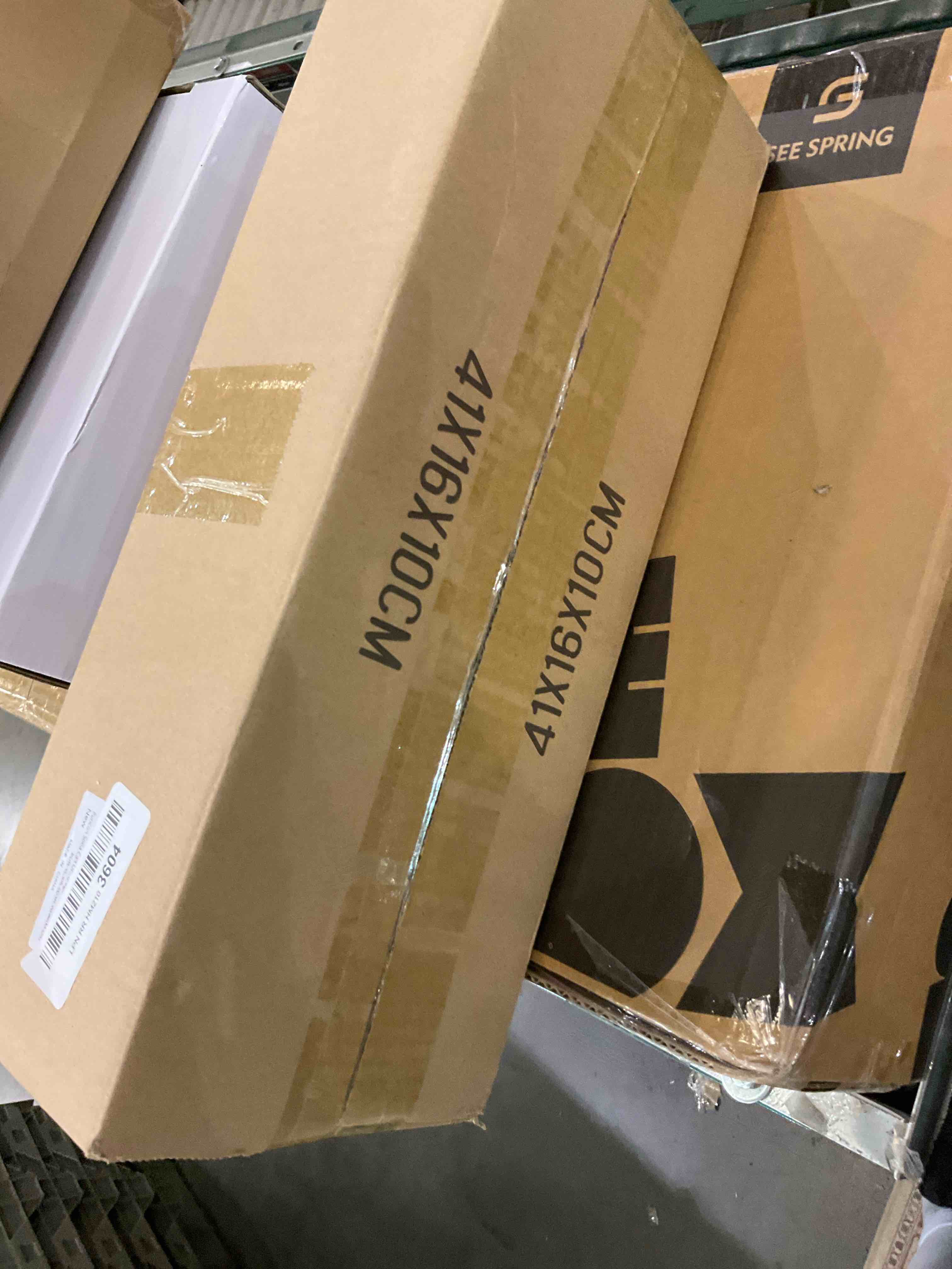 https://s3.amazonaws.com/lotting-images-prod/BargainHunt/EXS00976726_1707235800036.jpeg