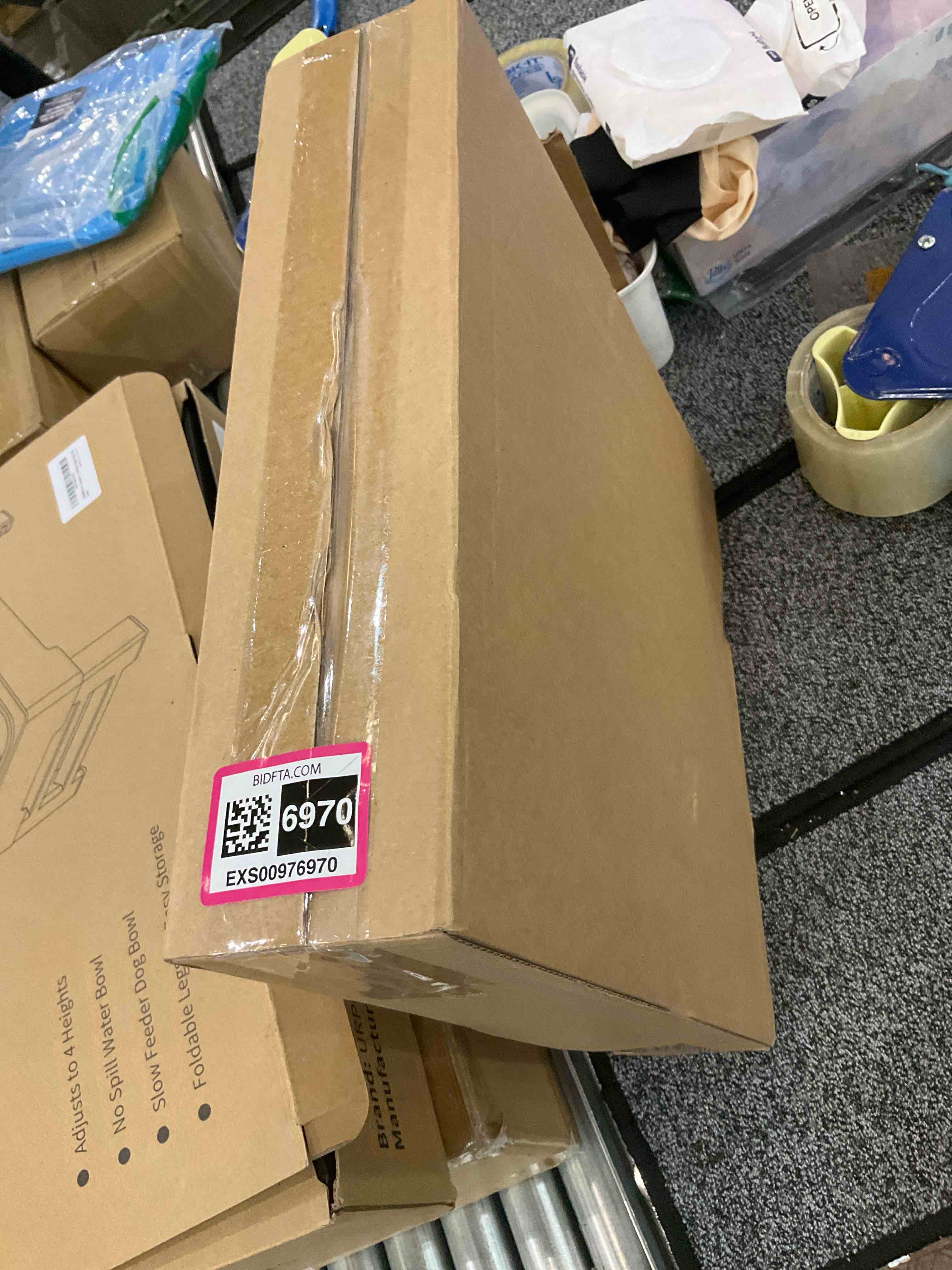 https://s3.amazonaws.com/lotting-images-prod/BargainHunt/EXS00976970_1707323845864.jpeg