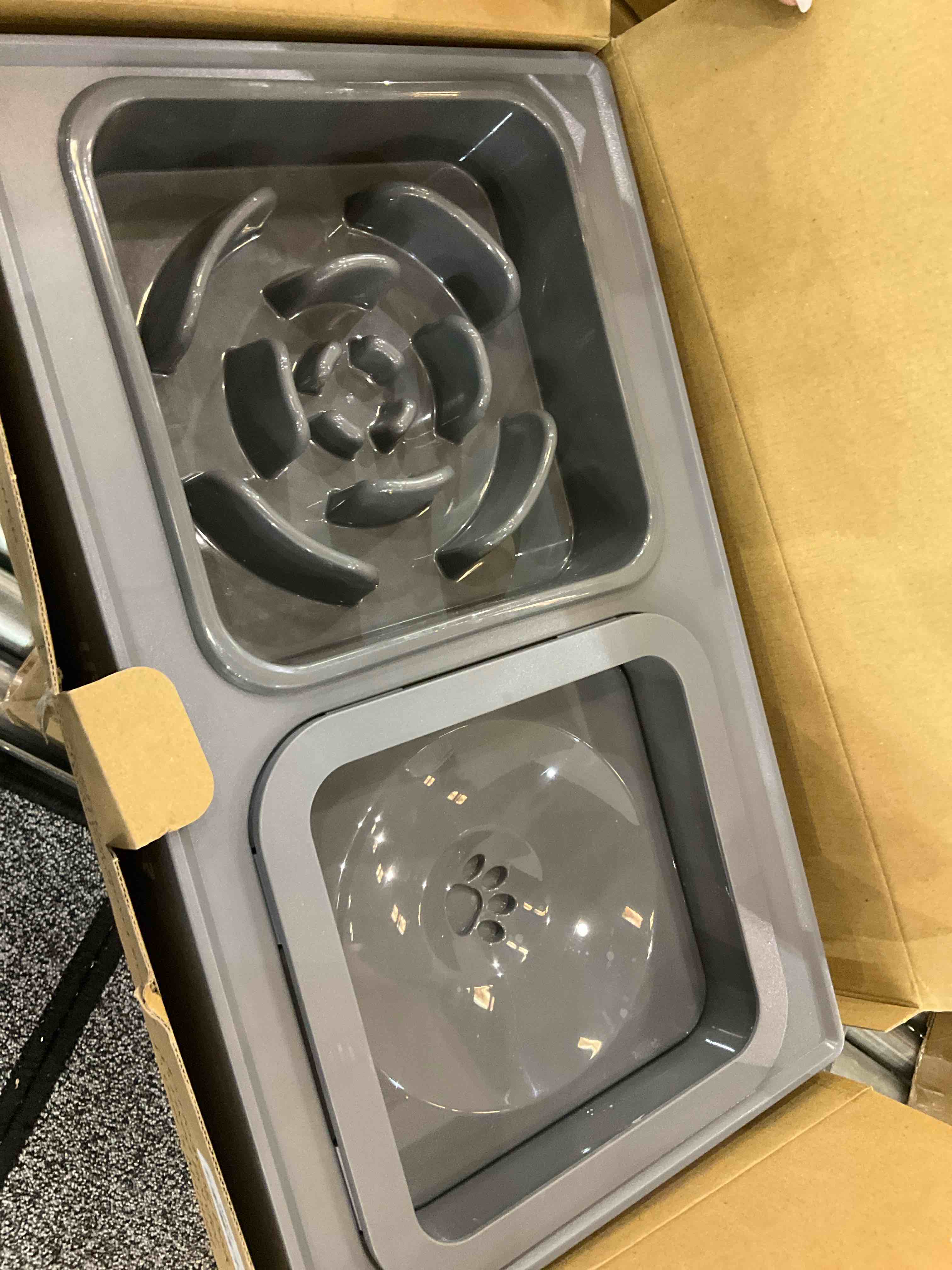 https://s3.amazonaws.com/lotting-images-prod/BargainHunt/EXS00976971_1707323882167.jpeg