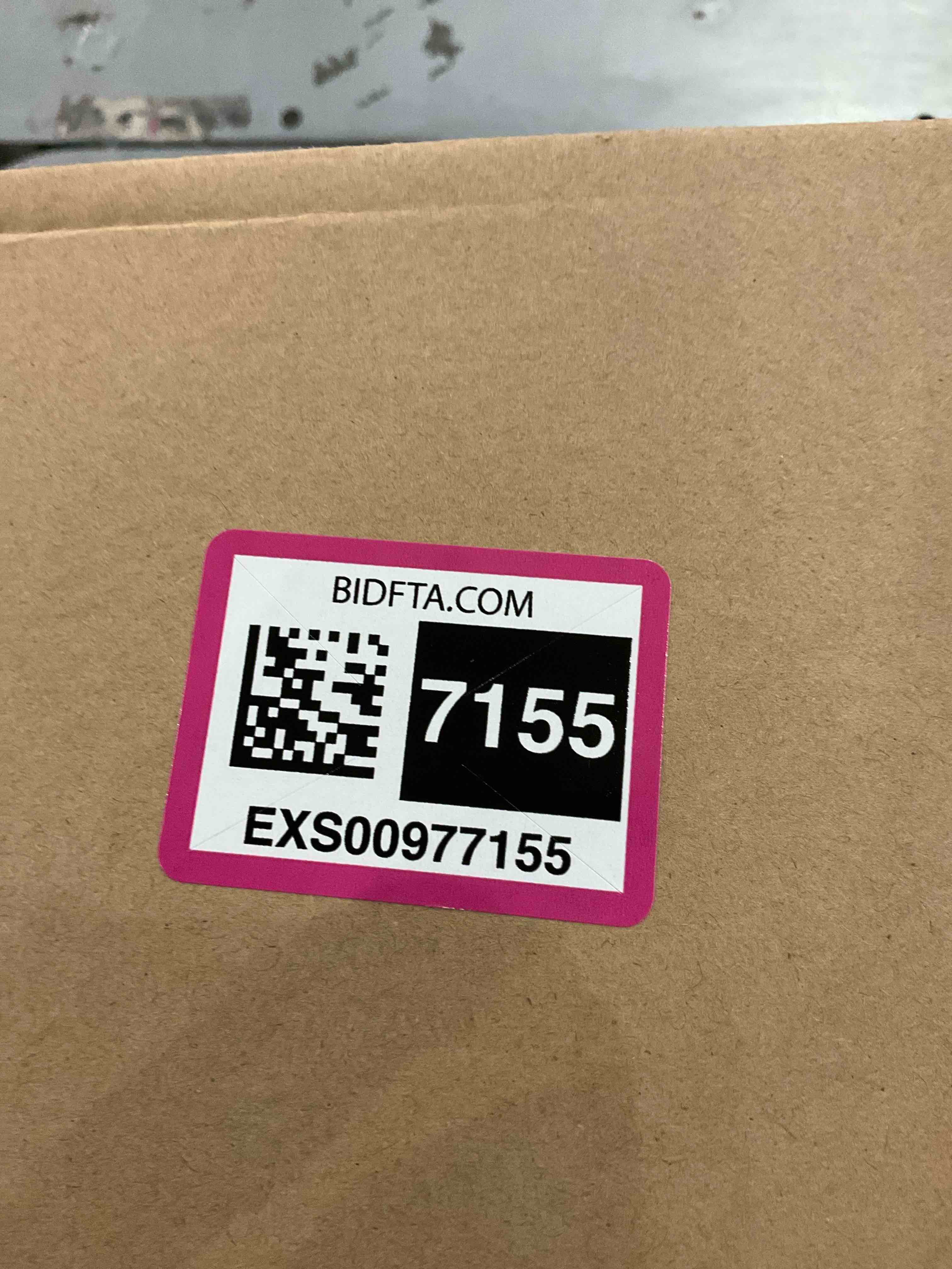 https://s3.amazonaws.com/lotting-images-prod/BargainHunt/EXS00977155_1707224080963.jpeg