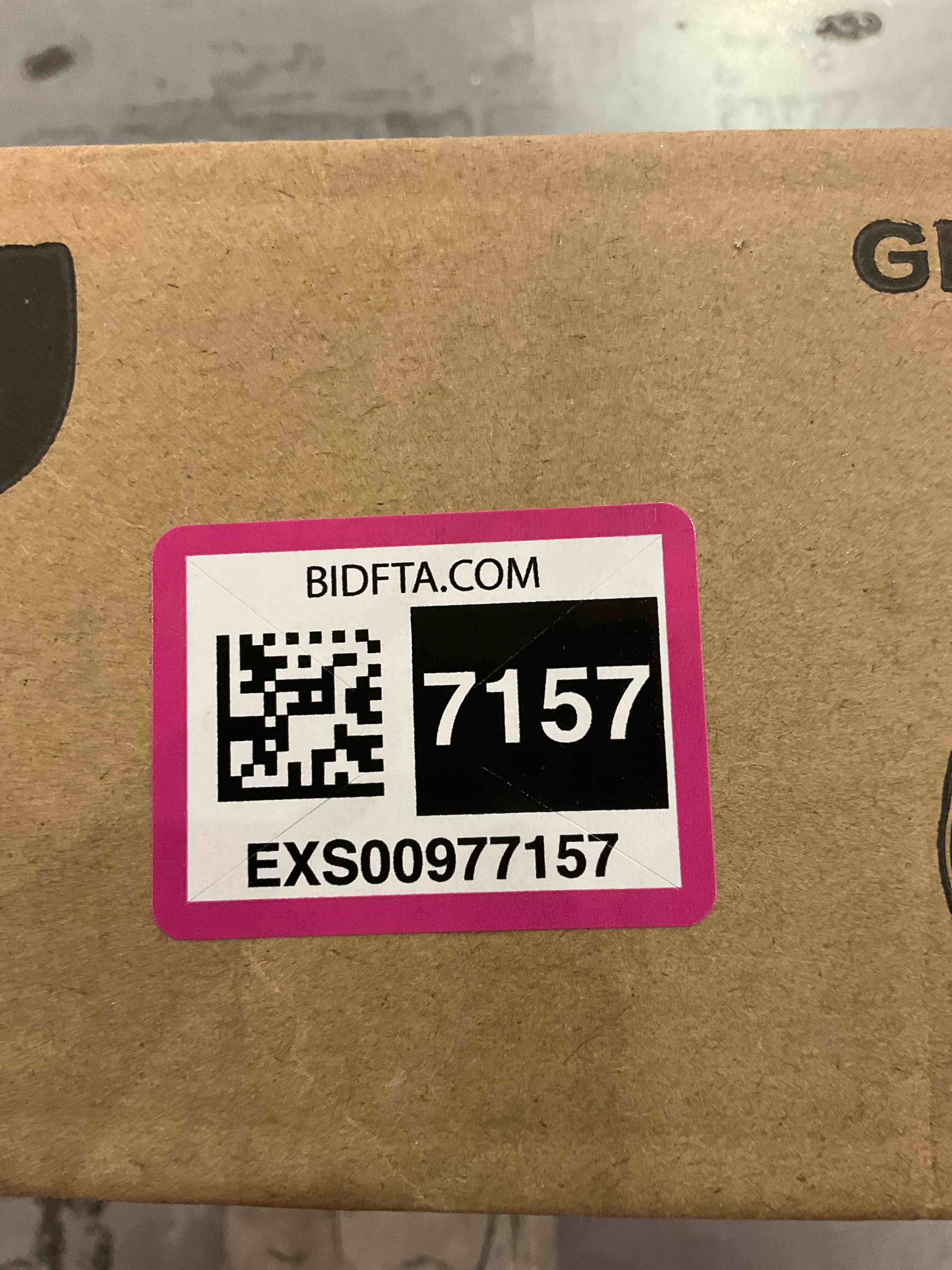 https://s3.amazonaws.com/lotting-images-prod/BargainHunt/EXS00977157_1707224282426.jpeg