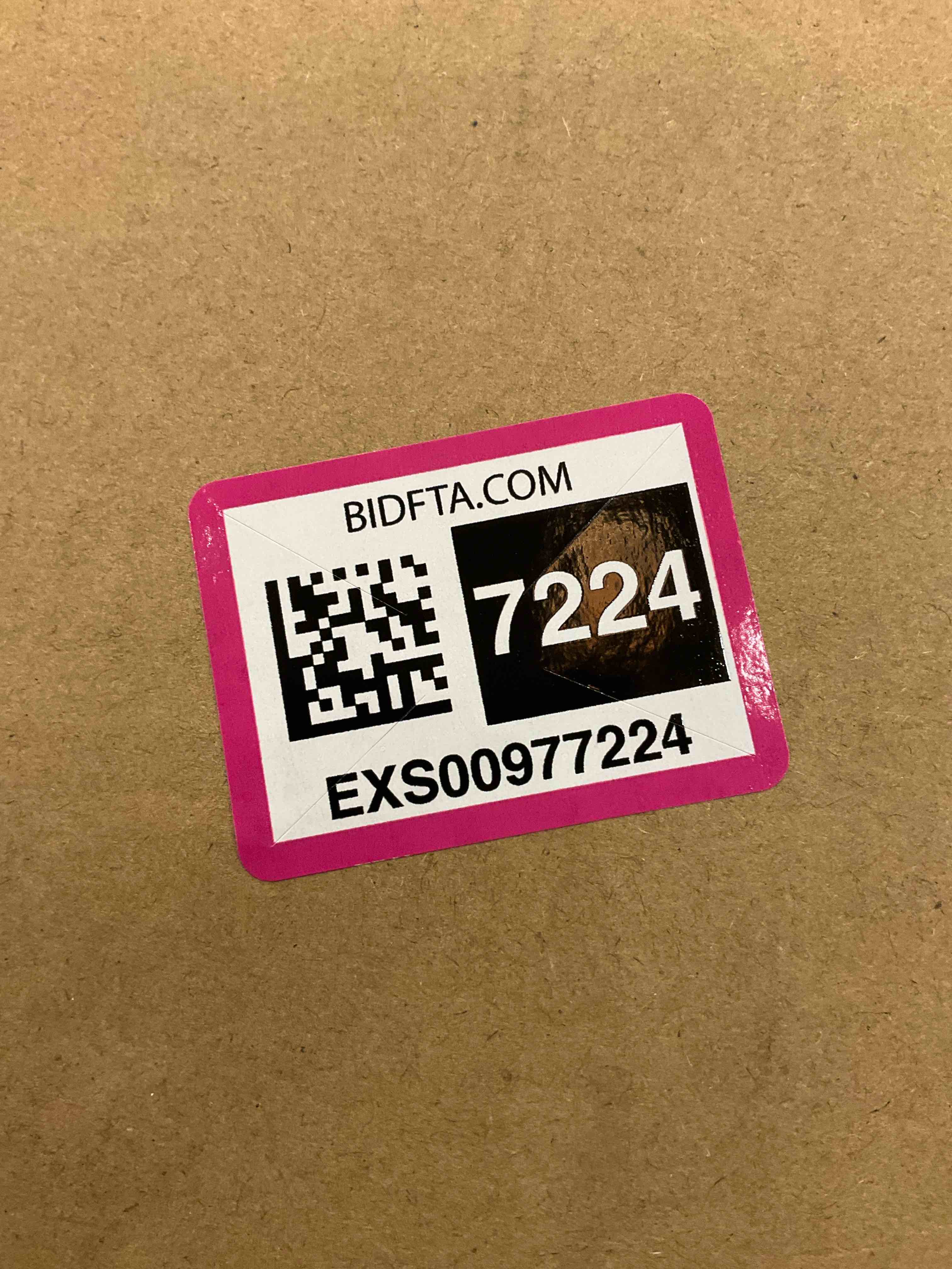 https://s3.amazonaws.com/lotting-images-prod/BargainHunt/EXS00977224_1707242350596.jpeg