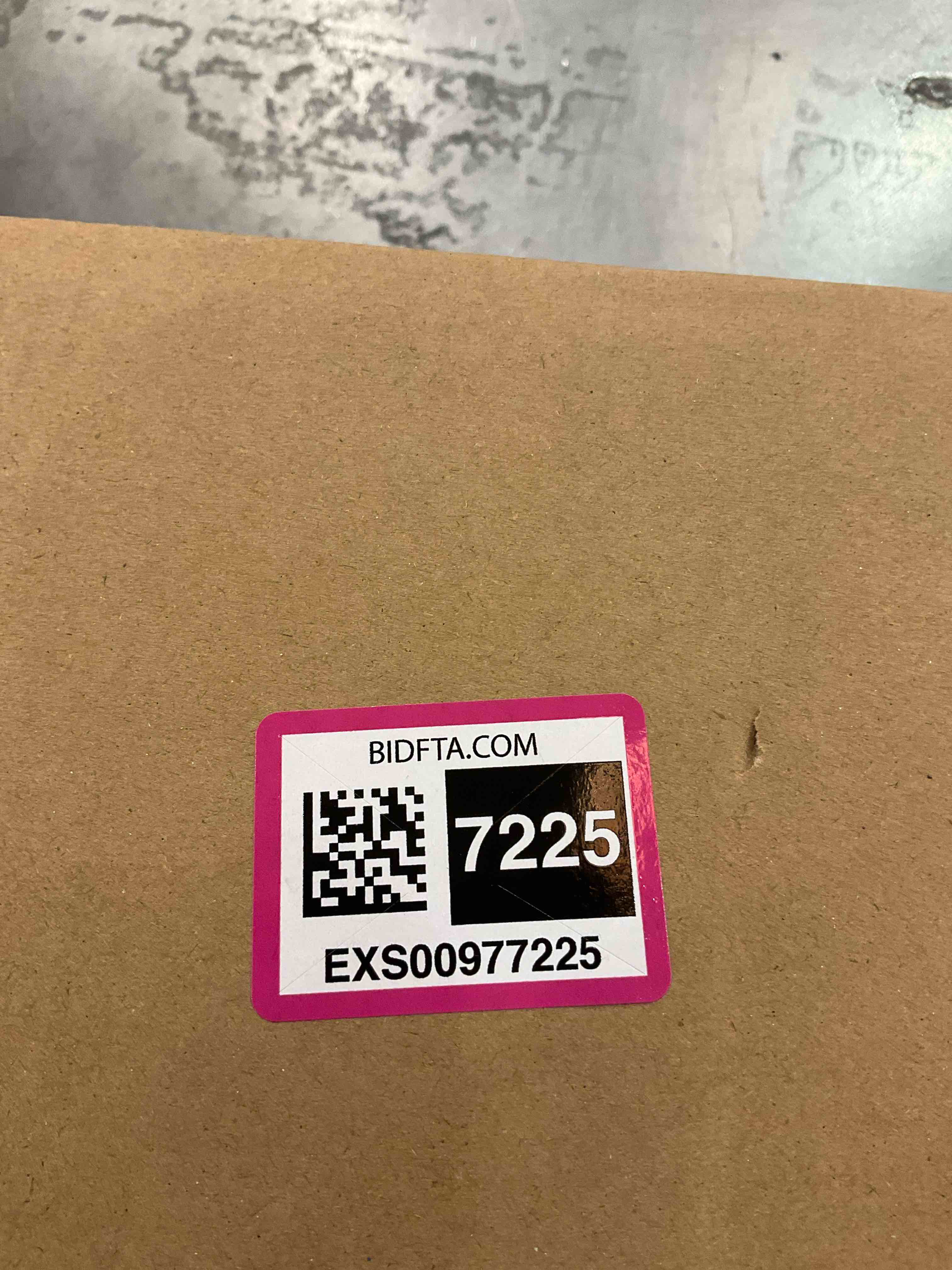 https://s3.amazonaws.com/lotting-images-prod/BargainHunt/EXS00977225_1707242713120.jpeg