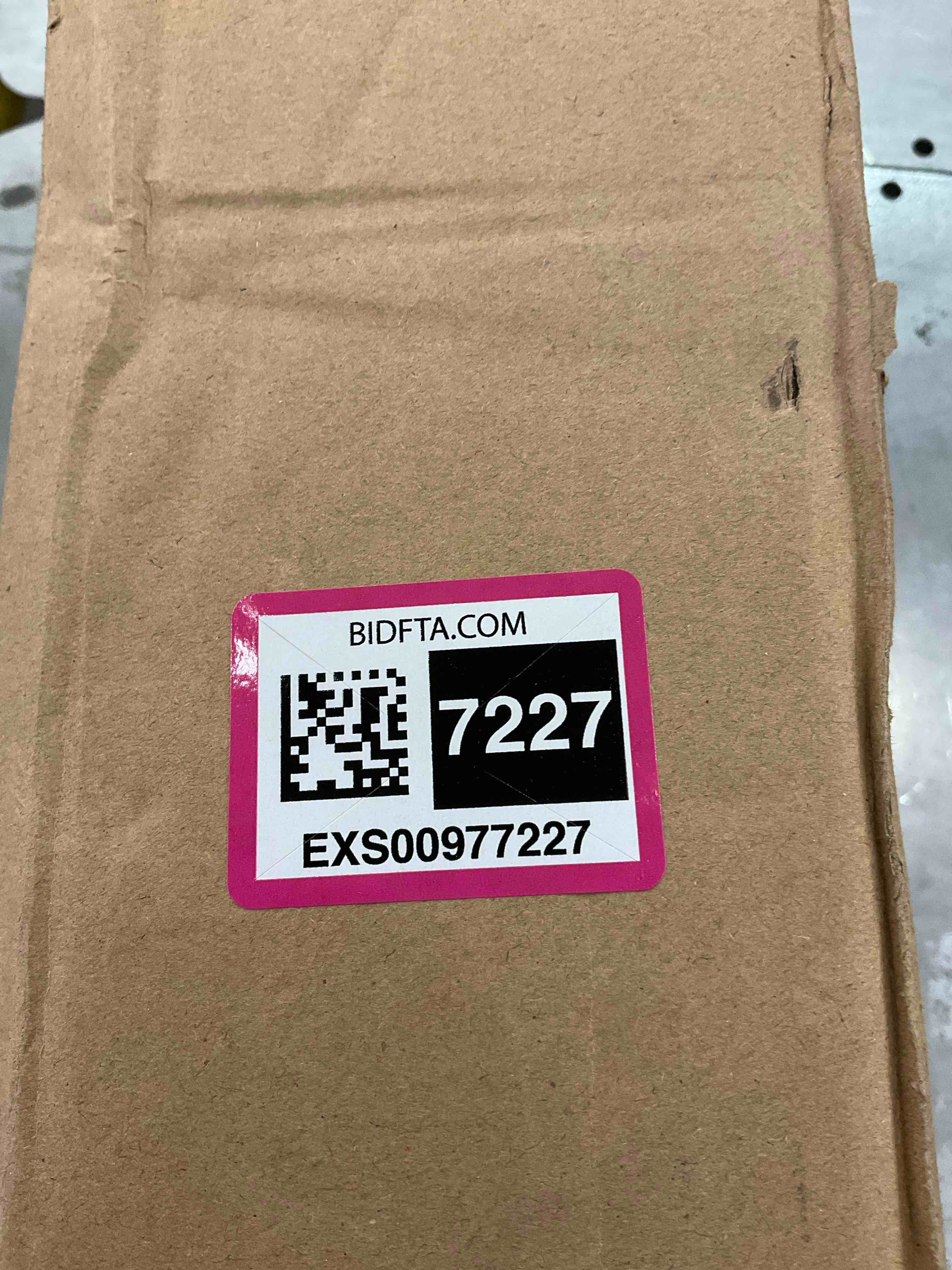 https://s3.amazonaws.com/lotting-images-prod/BargainHunt/EXS00977227_1707242995475.jpeg