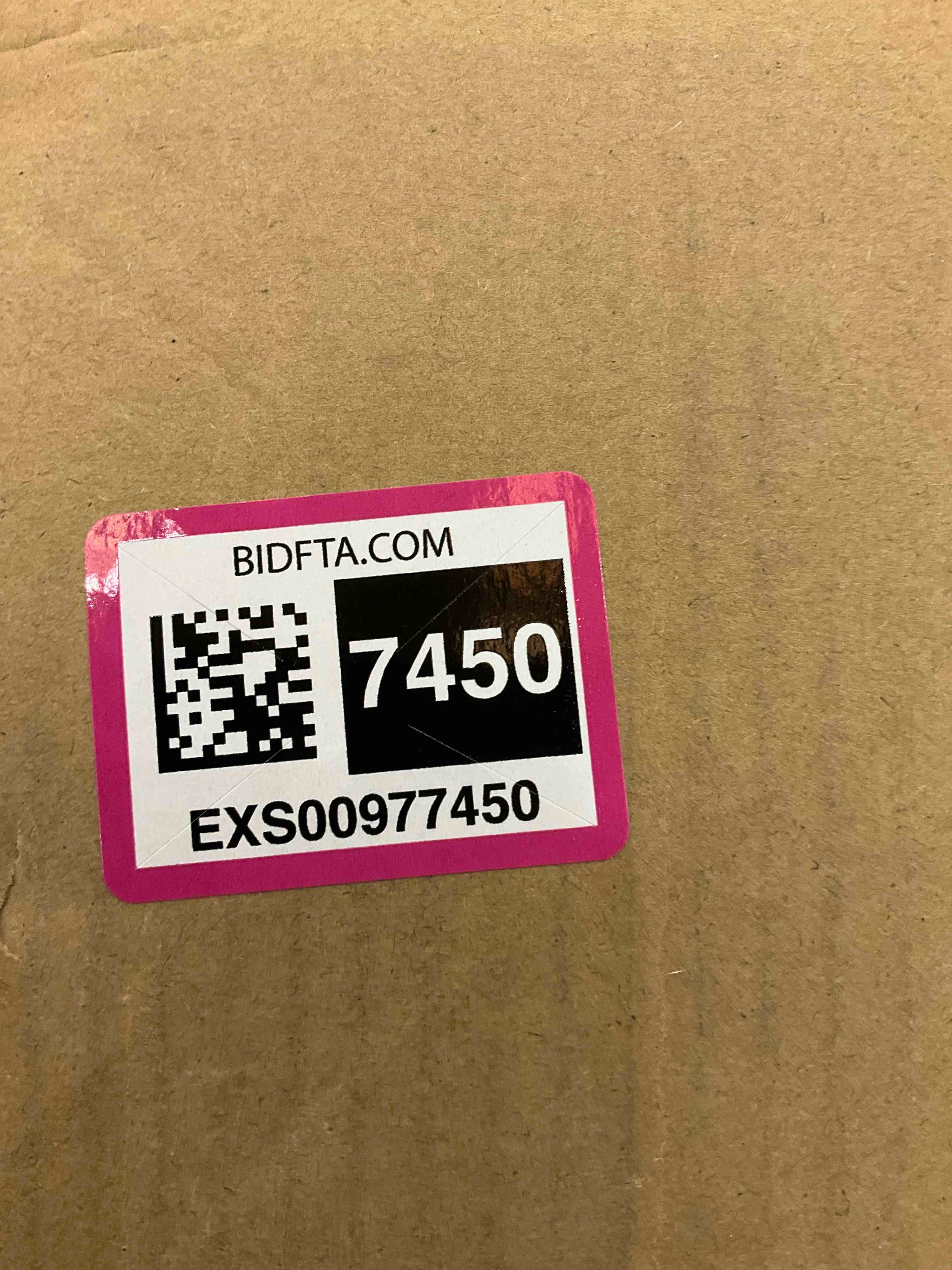 https://s3.amazonaws.com/lotting-images-prod/BargainHunt/EXS00977450_1707404724178.jpeg