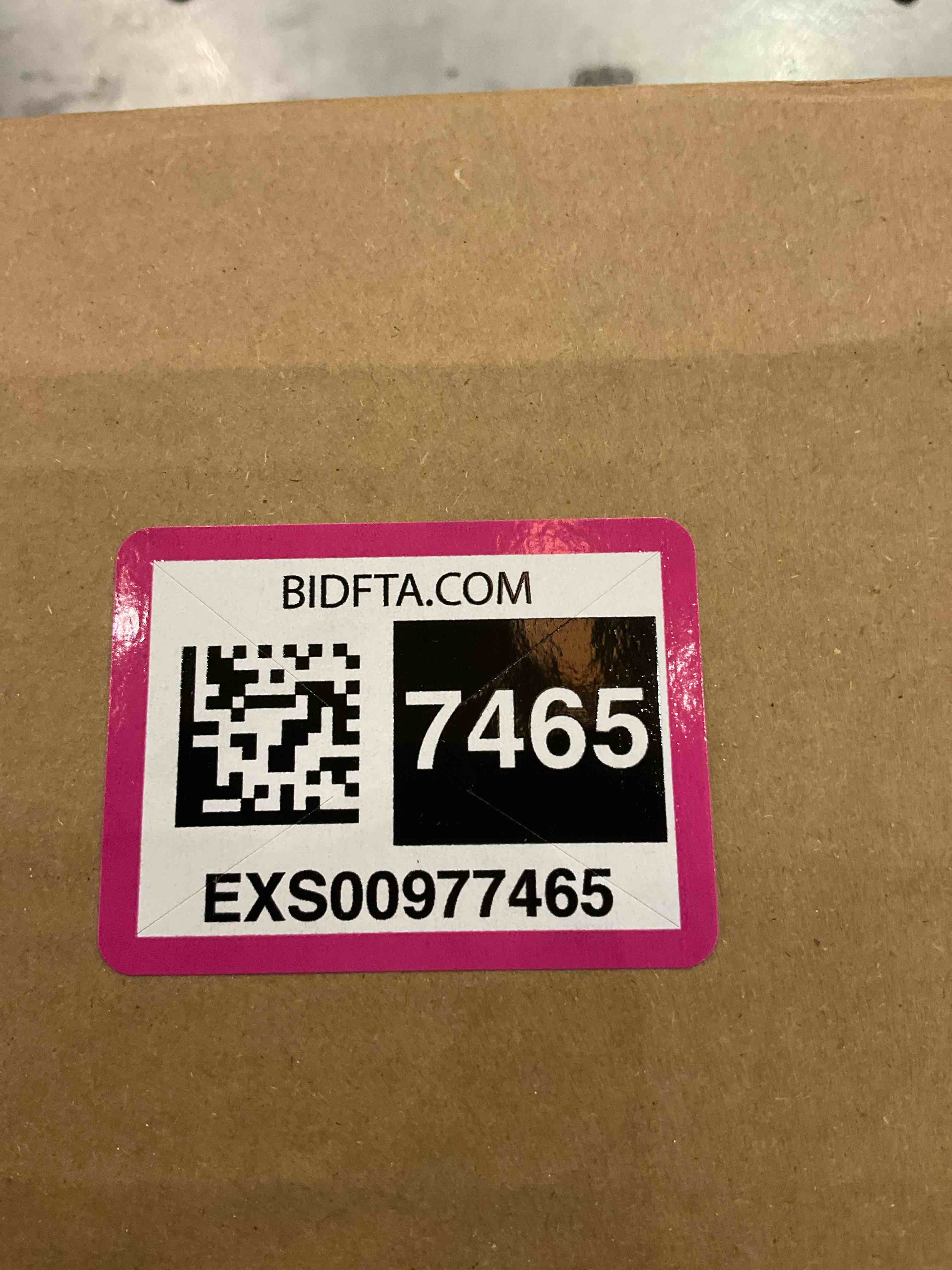 https://s3.amazonaws.com/lotting-images-prod/BargainHunt/EXS00977465_1707406968815.jpeg