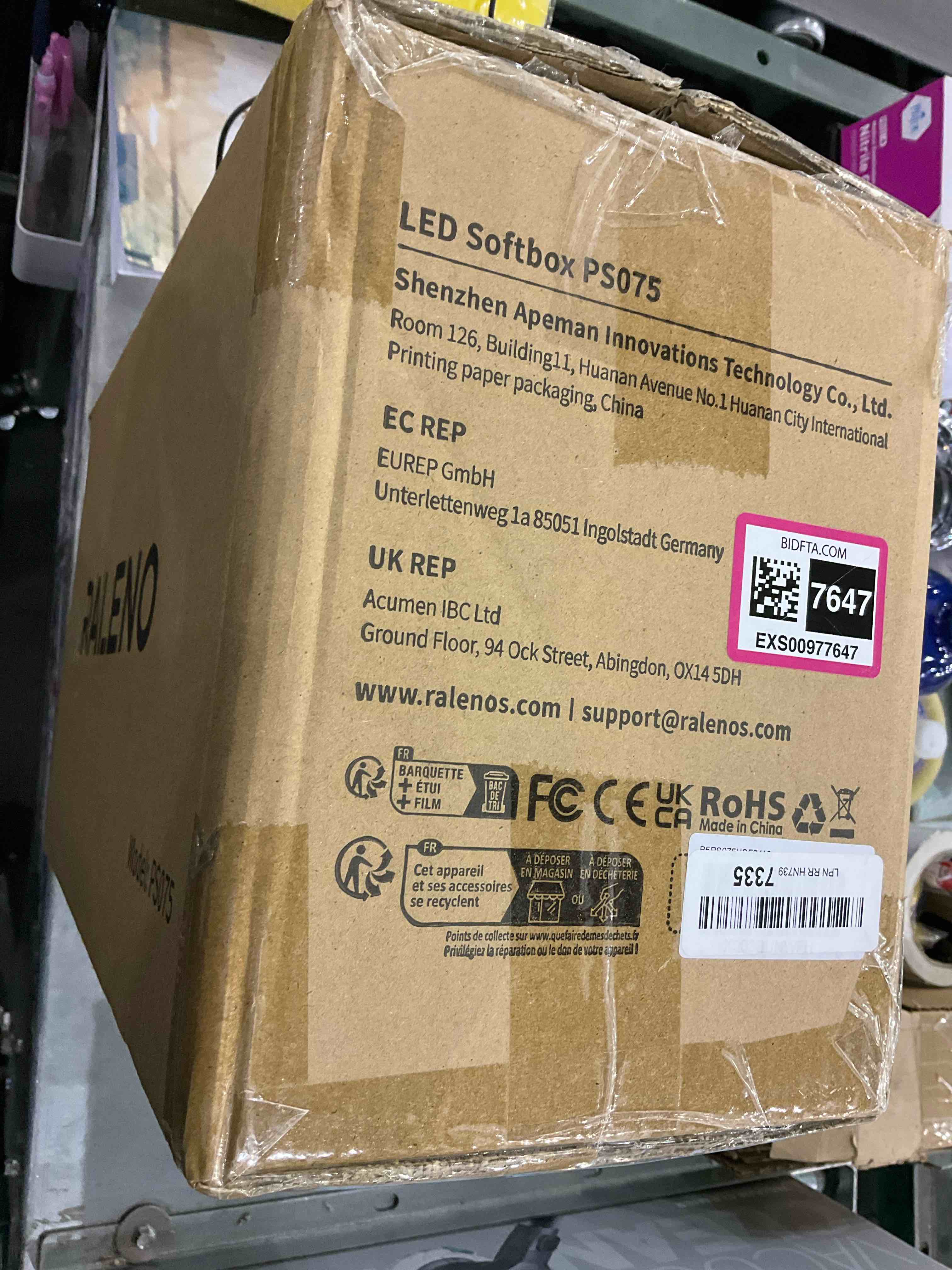 https://s3.amazonaws.com/lotting-images-prod/BargainHunt/EXS00977647_1707912889762.jpeg