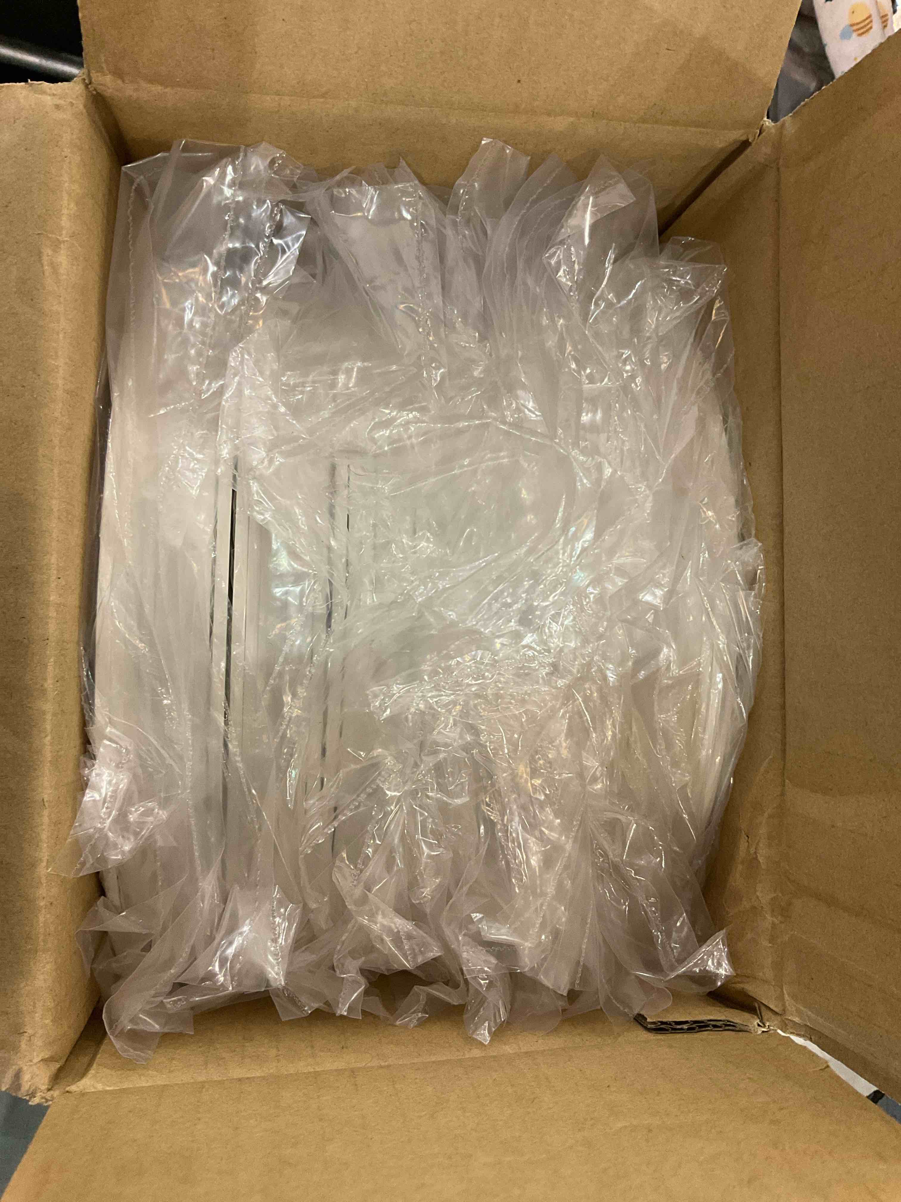 https://s3.amazonaws.com/lotting-images-prod/BargainHunt/EXS00977714_1707925608749.jpeg
