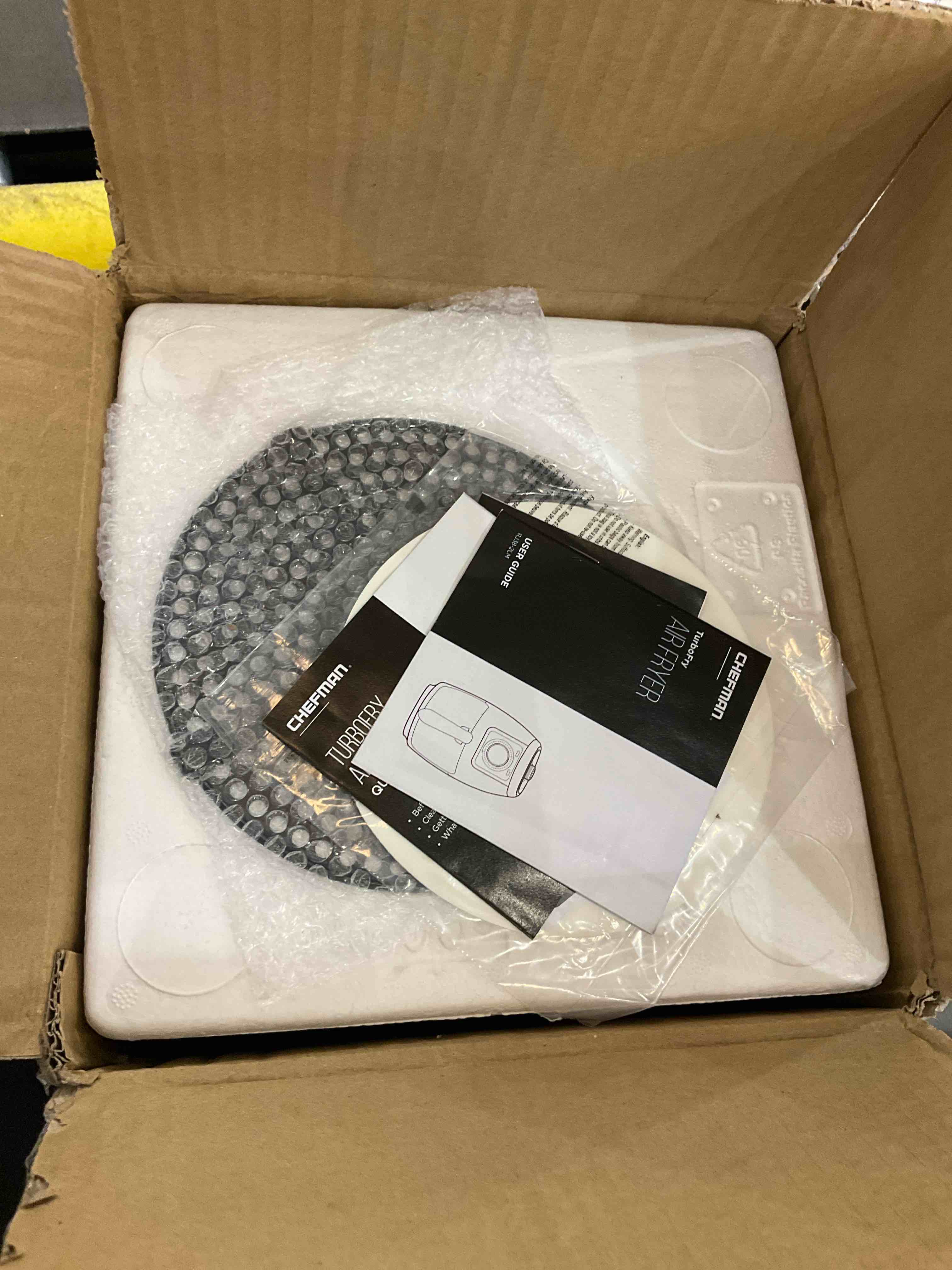 https://s3.amazonaws.com/lotting-images-prod/BargainHunt/EXS00977751_1707934378259.jpeg