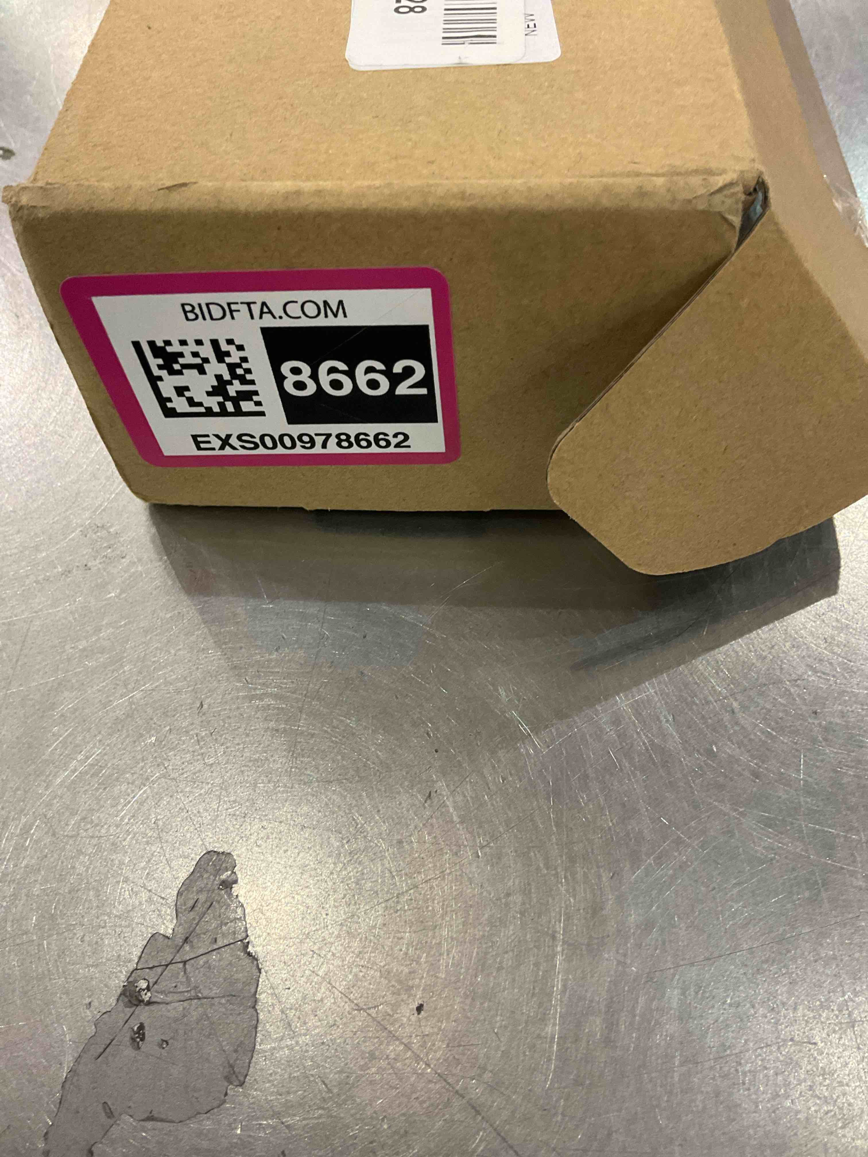 https://s3.amazonaws.com/lotting-images-prod/BargainHunt/EXS00978662_1706550301211.jpeg