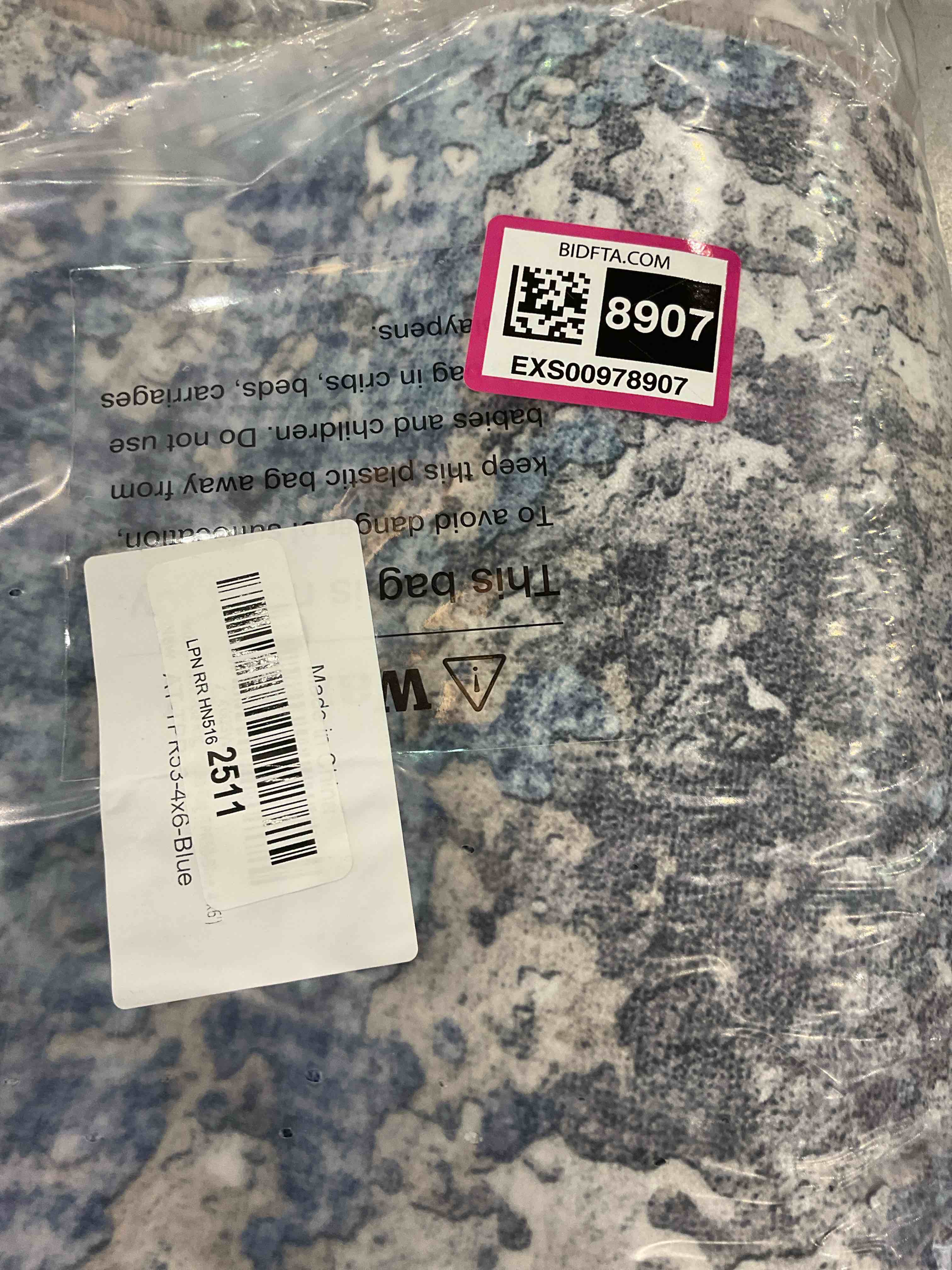 https://s3.amazonaws.com/lotting-images-prod/BargainHunt/EXS00978907_1706722651218.jpeg