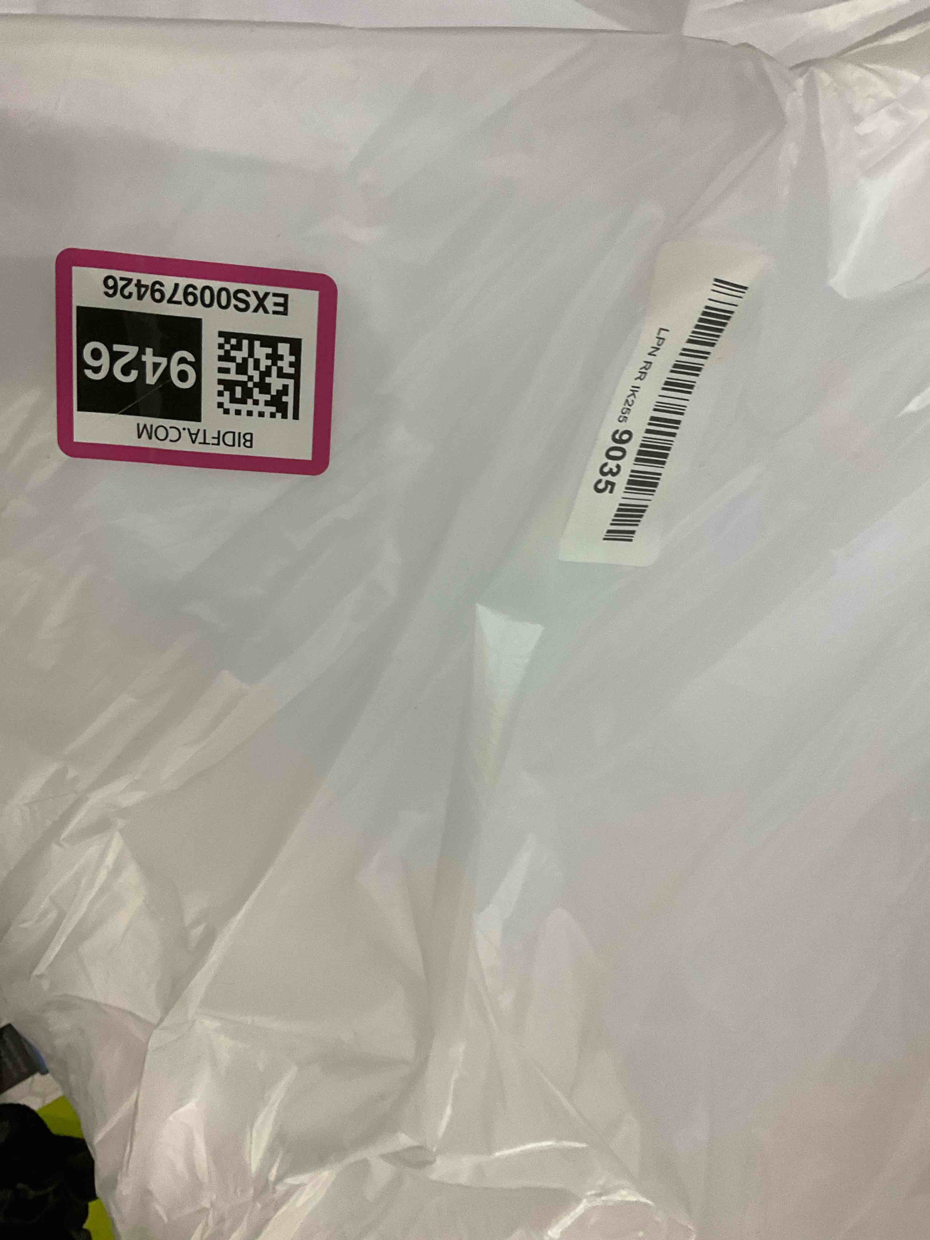 https://s3.amazonaws.com/lotting-images-prod/BargainHunt/EXS00979426_1707827907642.jpeg