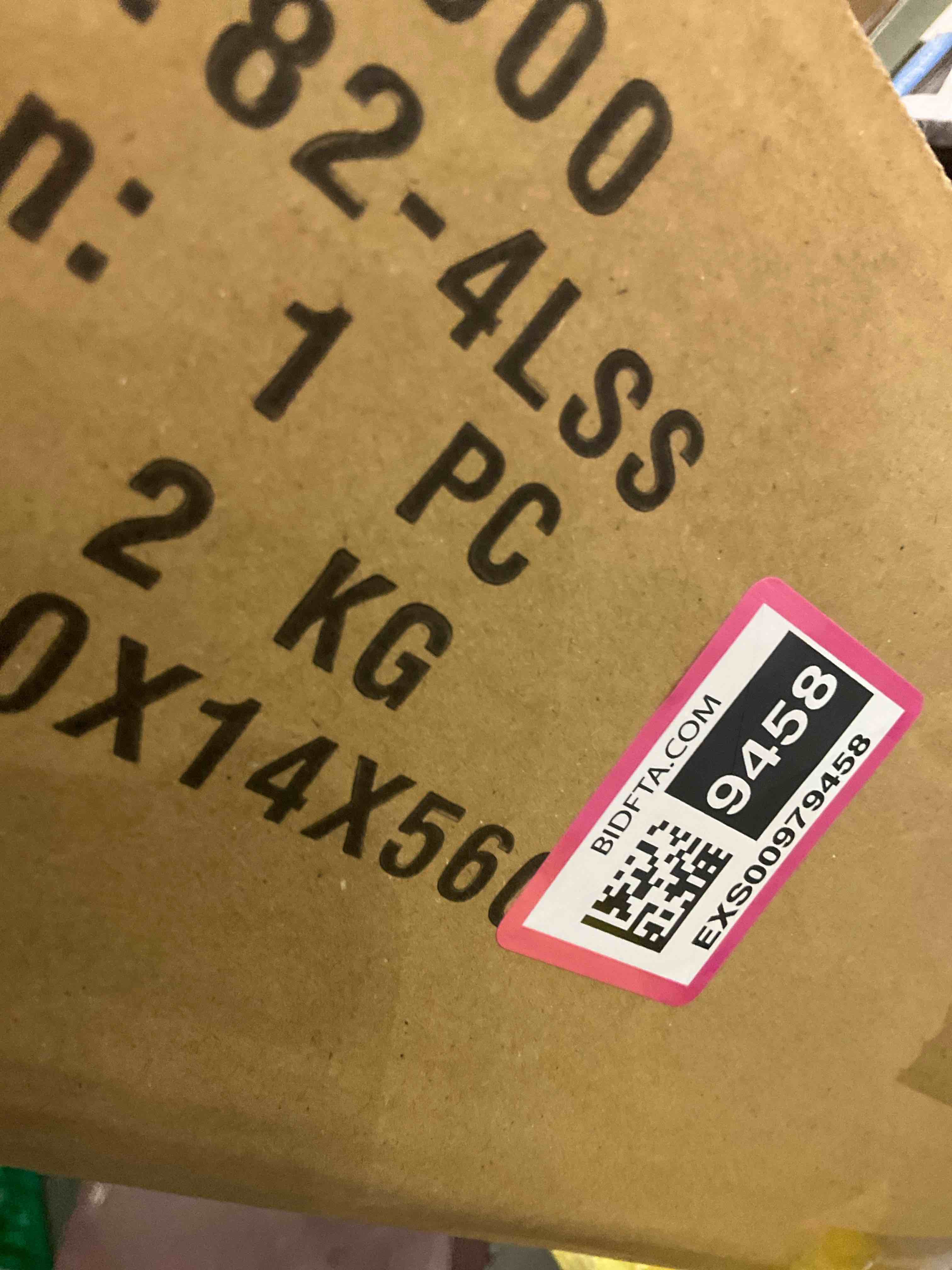 https://s3.amazonaws.com/lotting-images-prod/BargainHunt/EXS00979458_1707832335617.jpeg