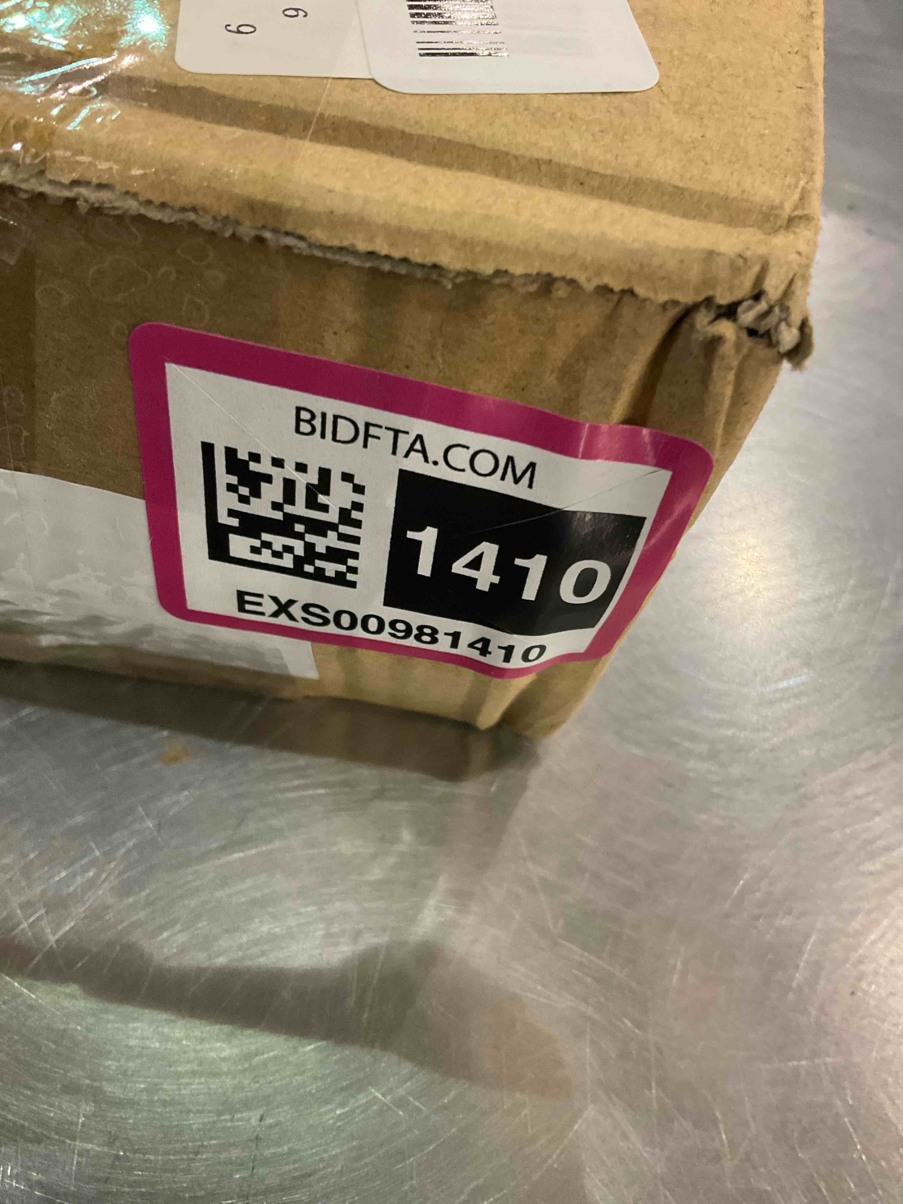 https://s3.amazonaws.com/lotting-images-prod/BargainHunt/EXS00981410_1711628918528.jpeg