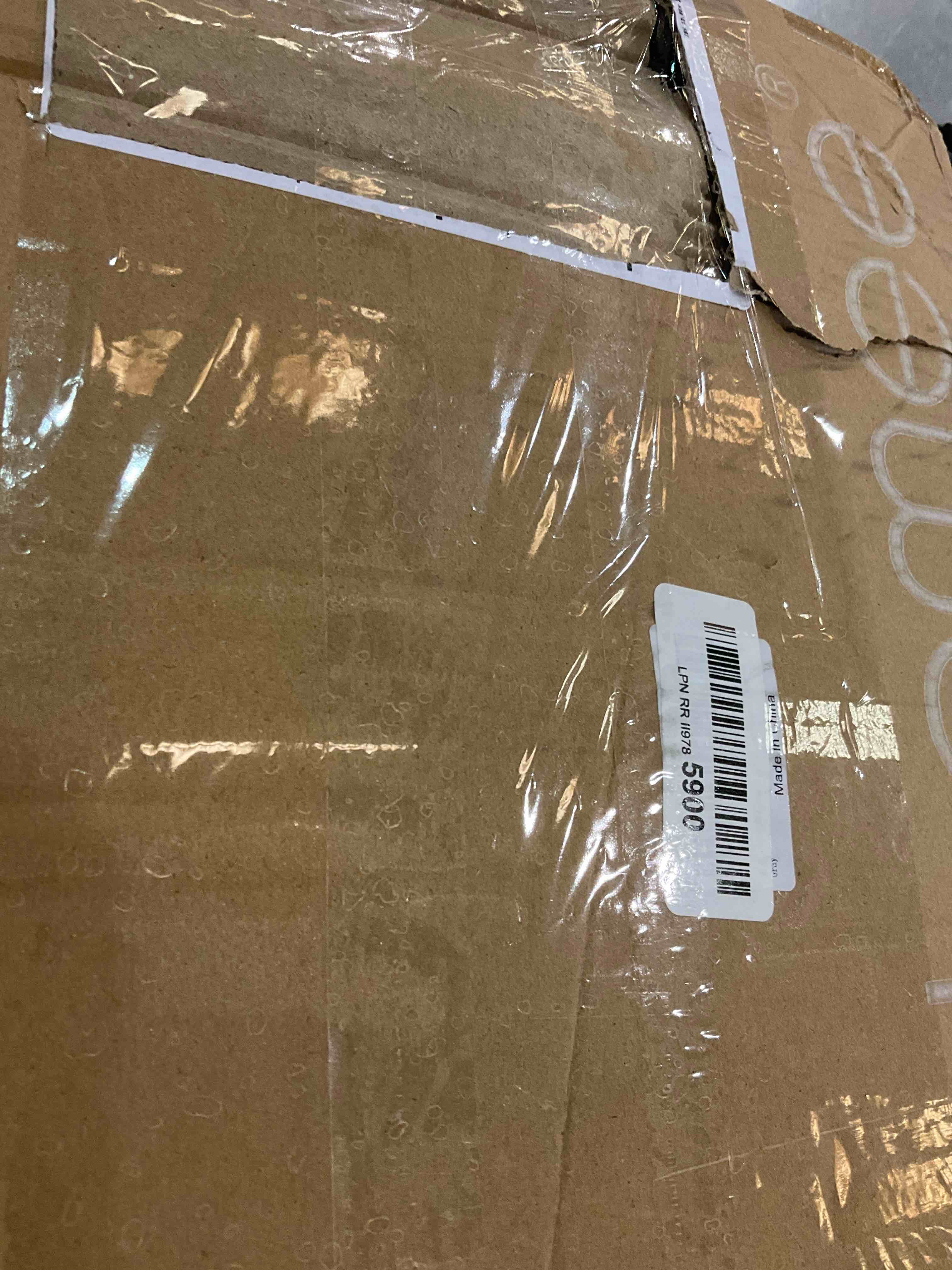 https://s3.amazonaws.com/lotting-images-prod/BargainHunt/EXS00981466_1711639110147.jpeg