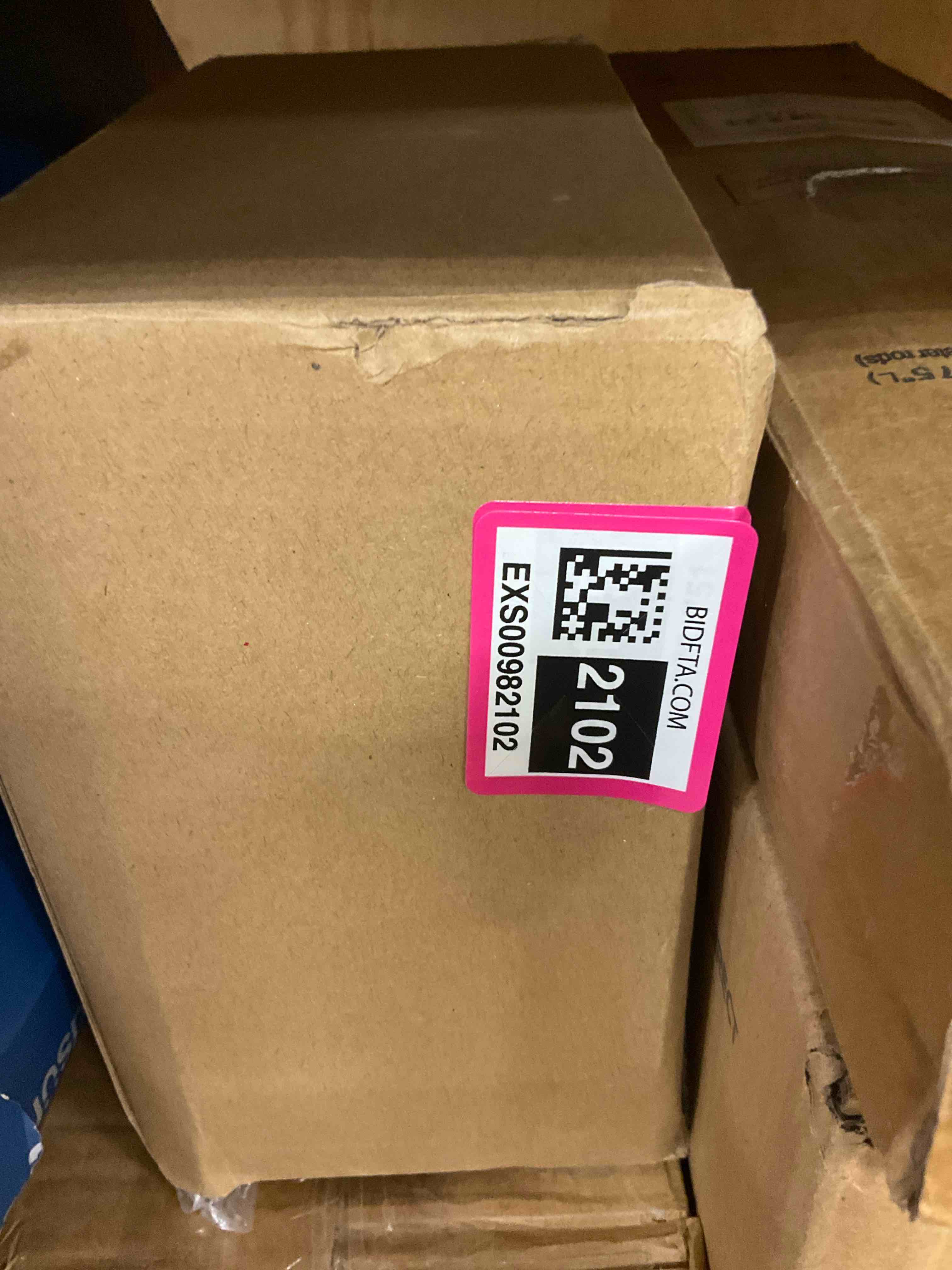 https://s3.amazonaws.com/lotting-images-prod/BargainHunt/EXS00982102_1708188276293.jpeg