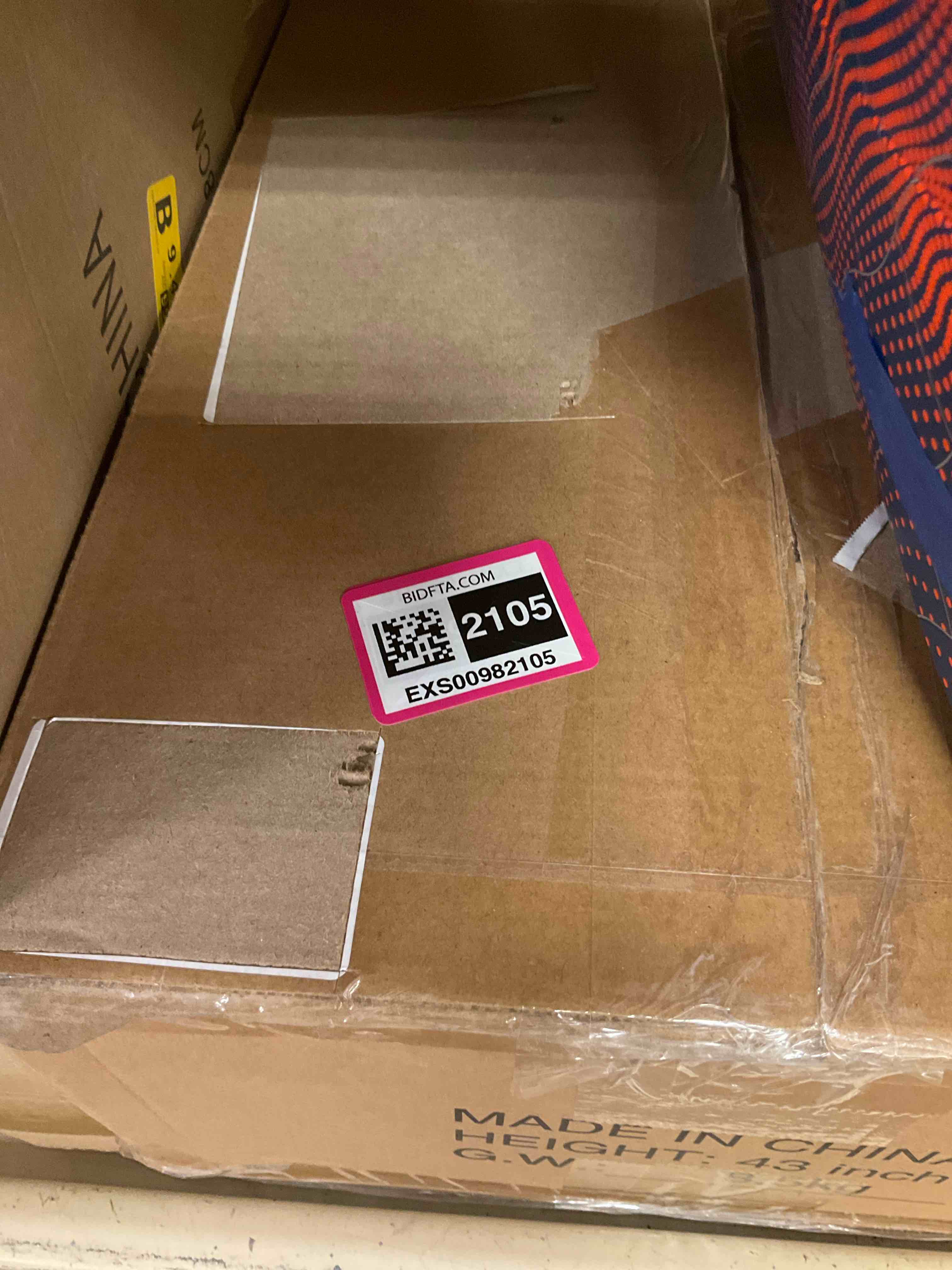 https://s3.amazonaws.com/lotting-images-prod/BargainHunt/EXS00982105_1708188218792.jpeg