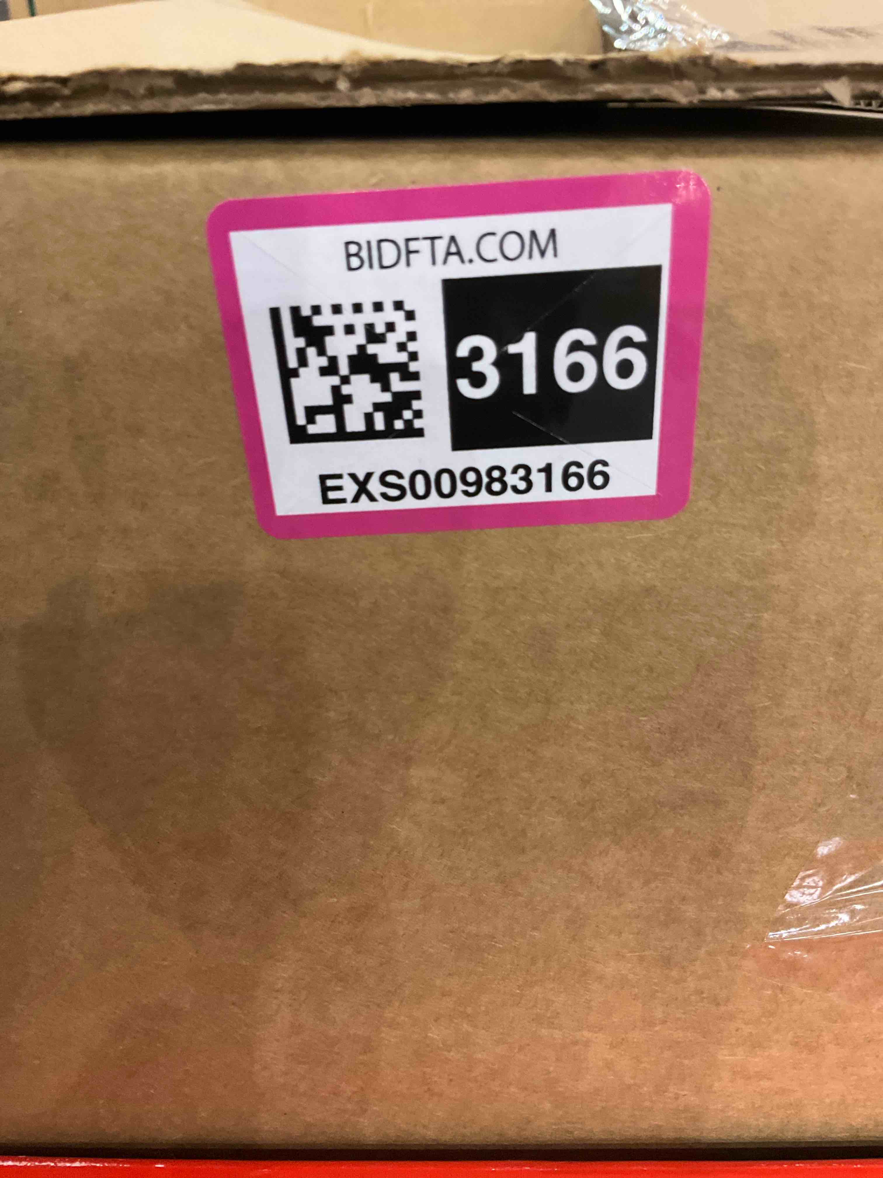 https://s3.amazonaws.com/lotting-images-prod/BargainHunt/EXS00983166_1707136851361.jpeg