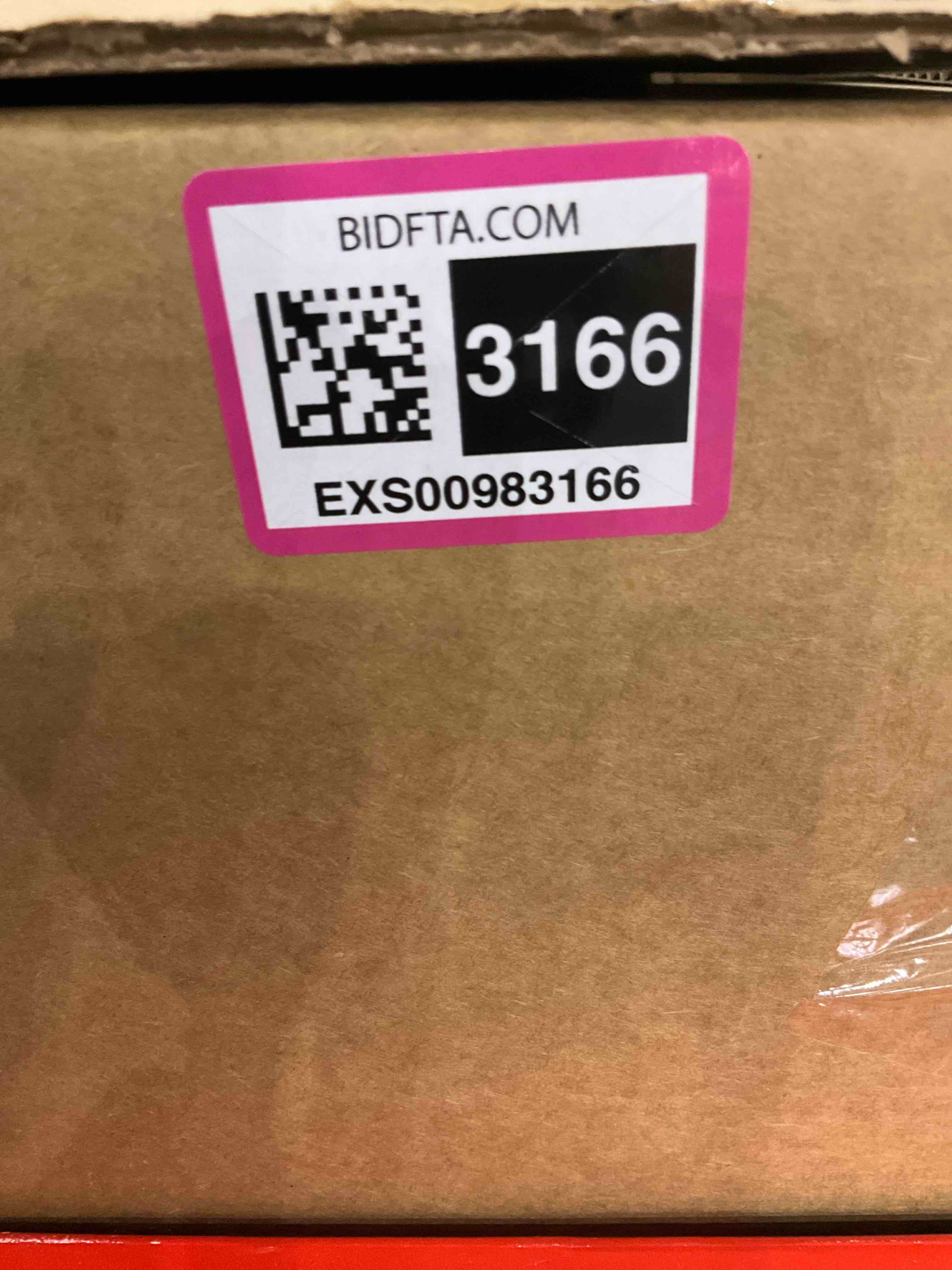 https://s3.amazonaws.com/lotting-images-prod/BargainHunt/EXS00983166_1707136852317.jpeg