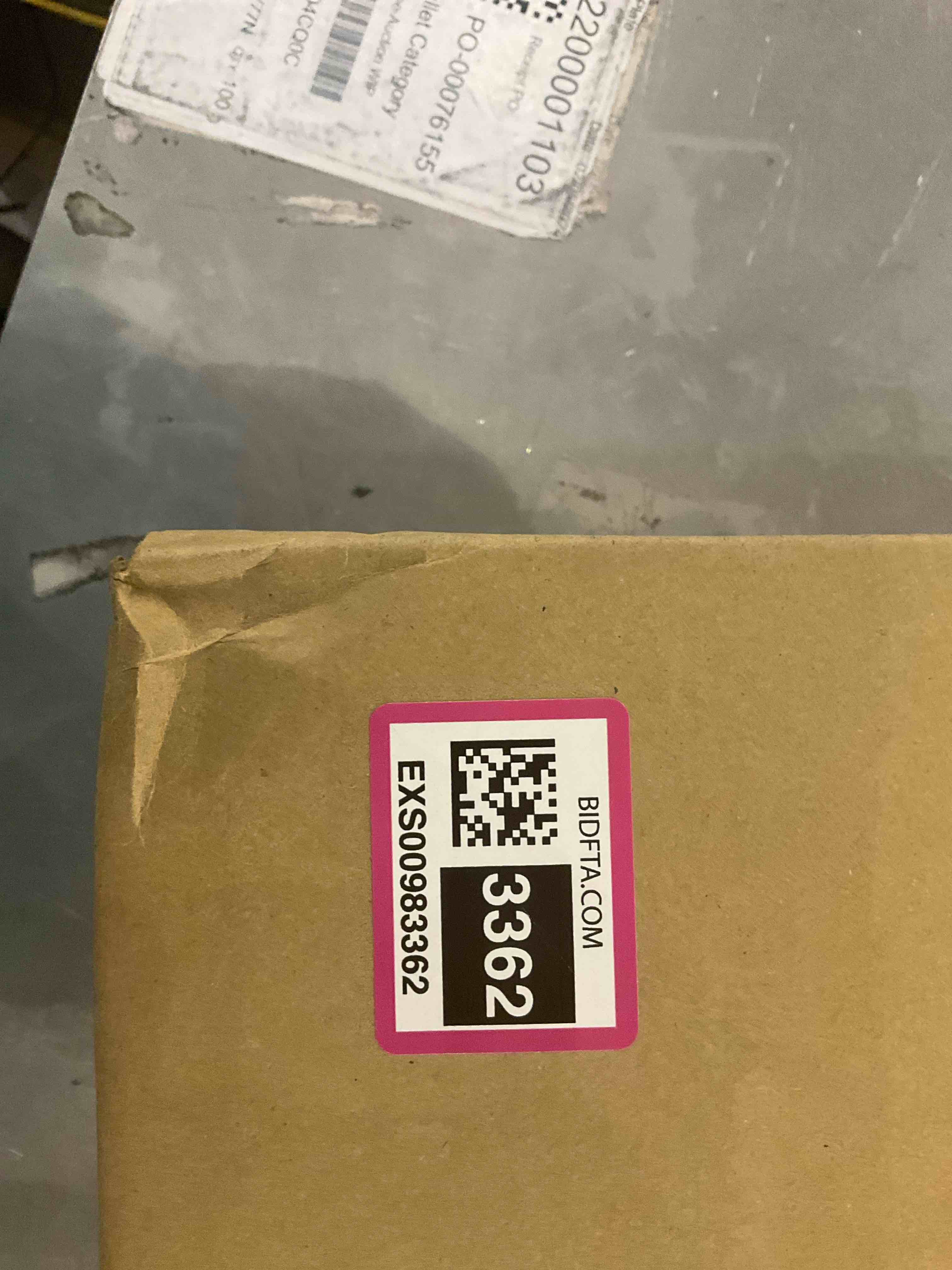 https://s3.amazonaws.com/lotting-images-prod/BargainHunt/EXS00983362_1707222196832.jpeg