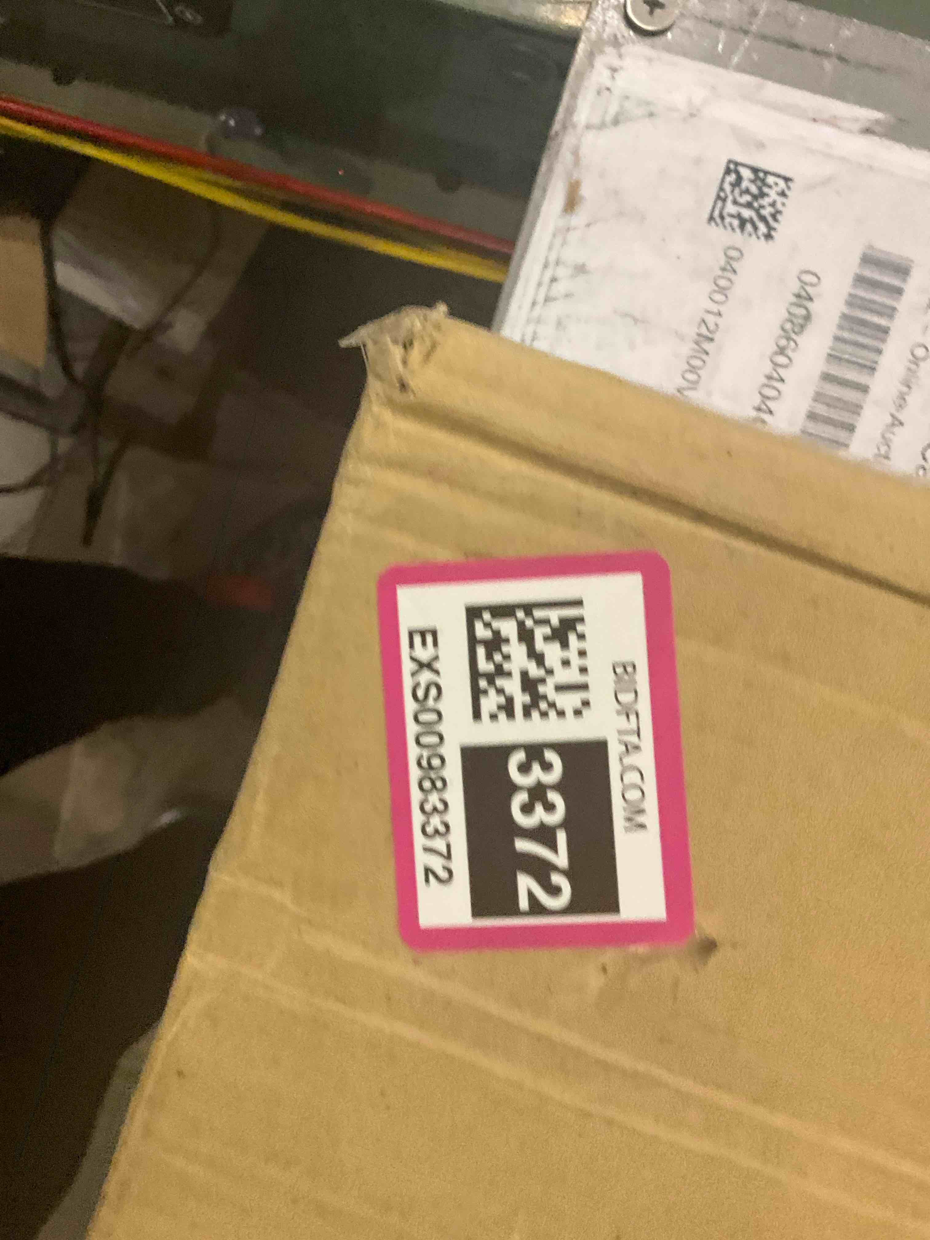 https://s3.amazonaws.com/lotting-images-prod/BargainHunt/EXS00983372_1707222862914.jpeg