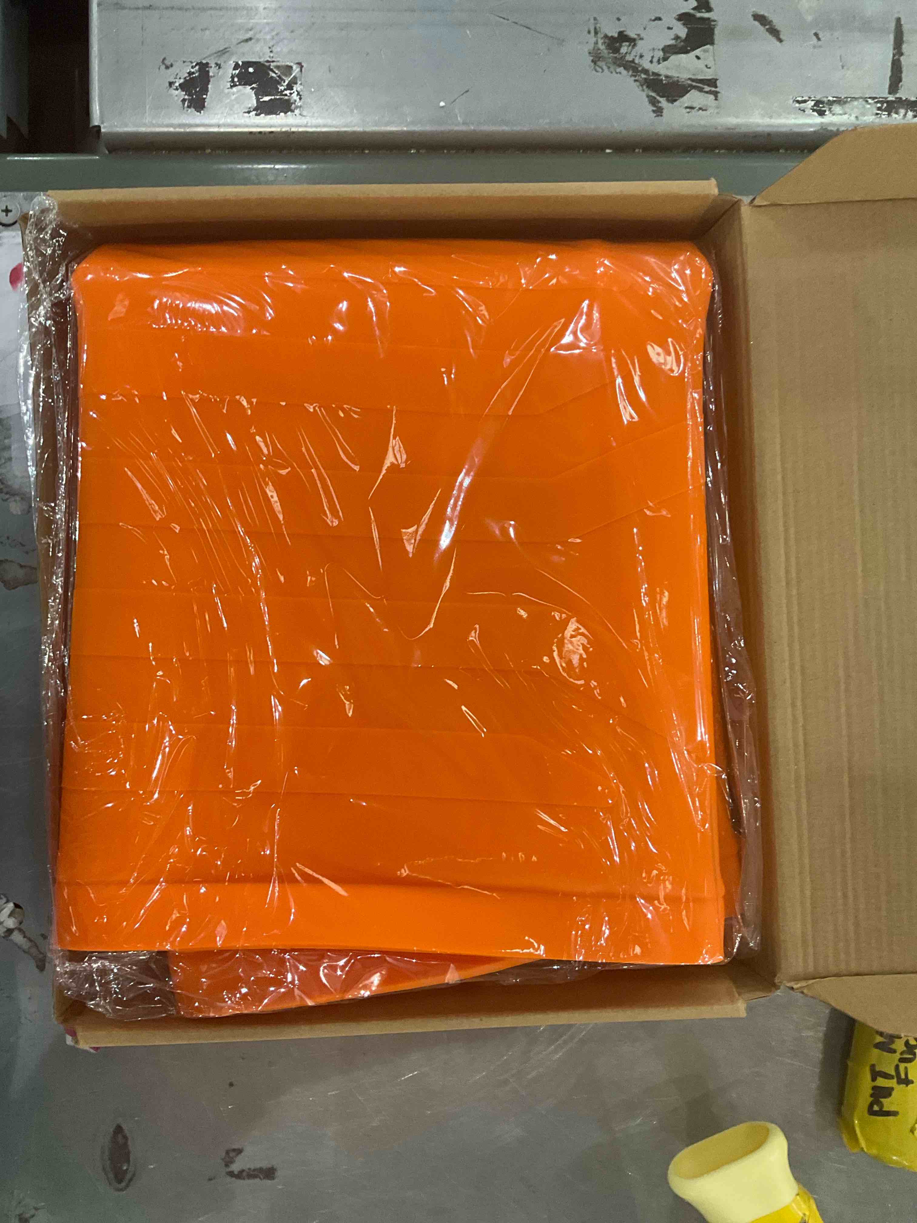 https://s3.amazonaws.com/lotting-images-prod/BargainHunt/EXS00983422_1707226869664.jpeg