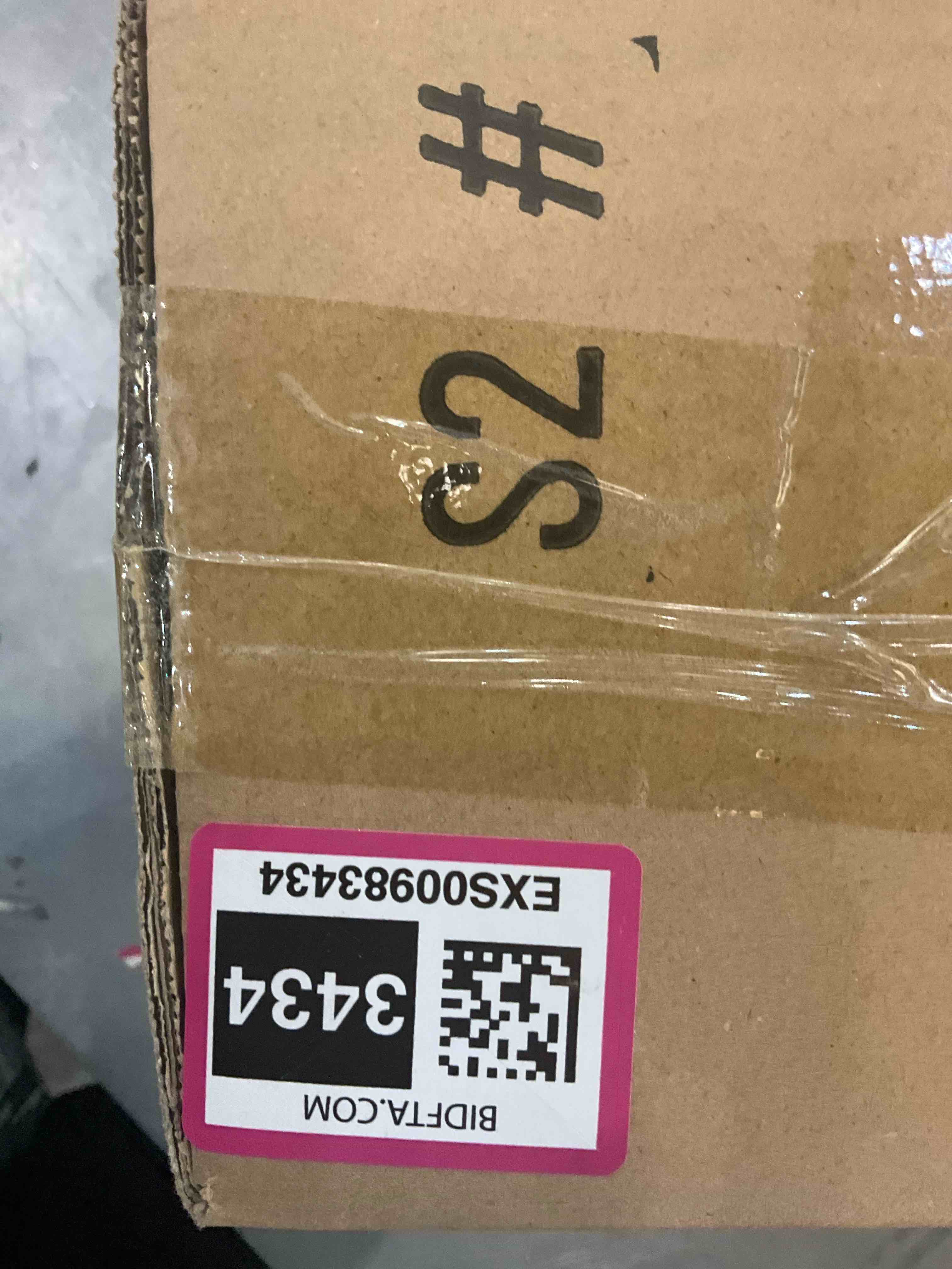 https://s3.amazonaws.com/lotting-images-prod/BargainHunt/EXS00983434_1707229562794.jpeg