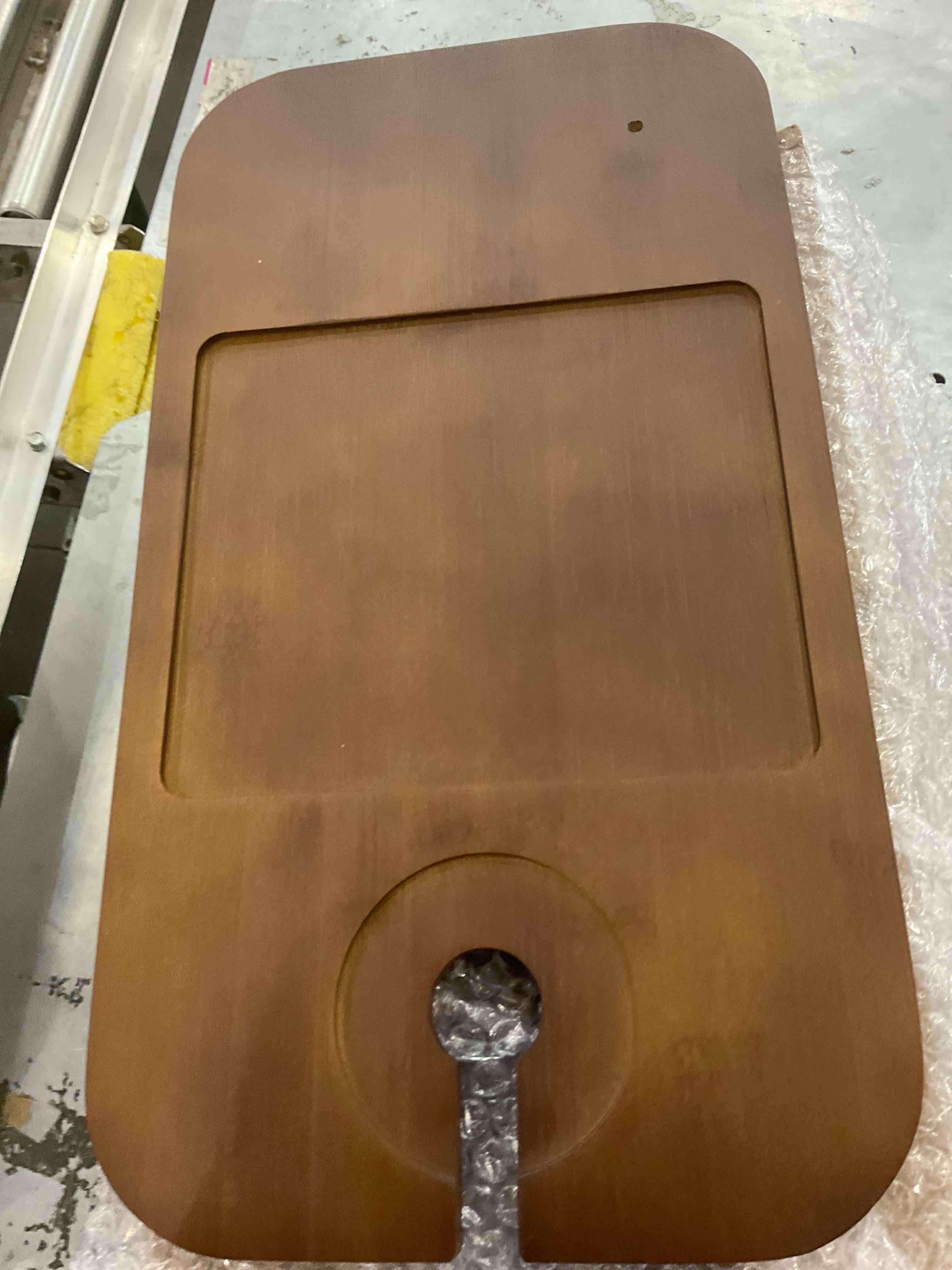 https://s3.amazonaws.com/lotting-images-prod/BargainHunt/EXS00984141_1706630209226.jpeg