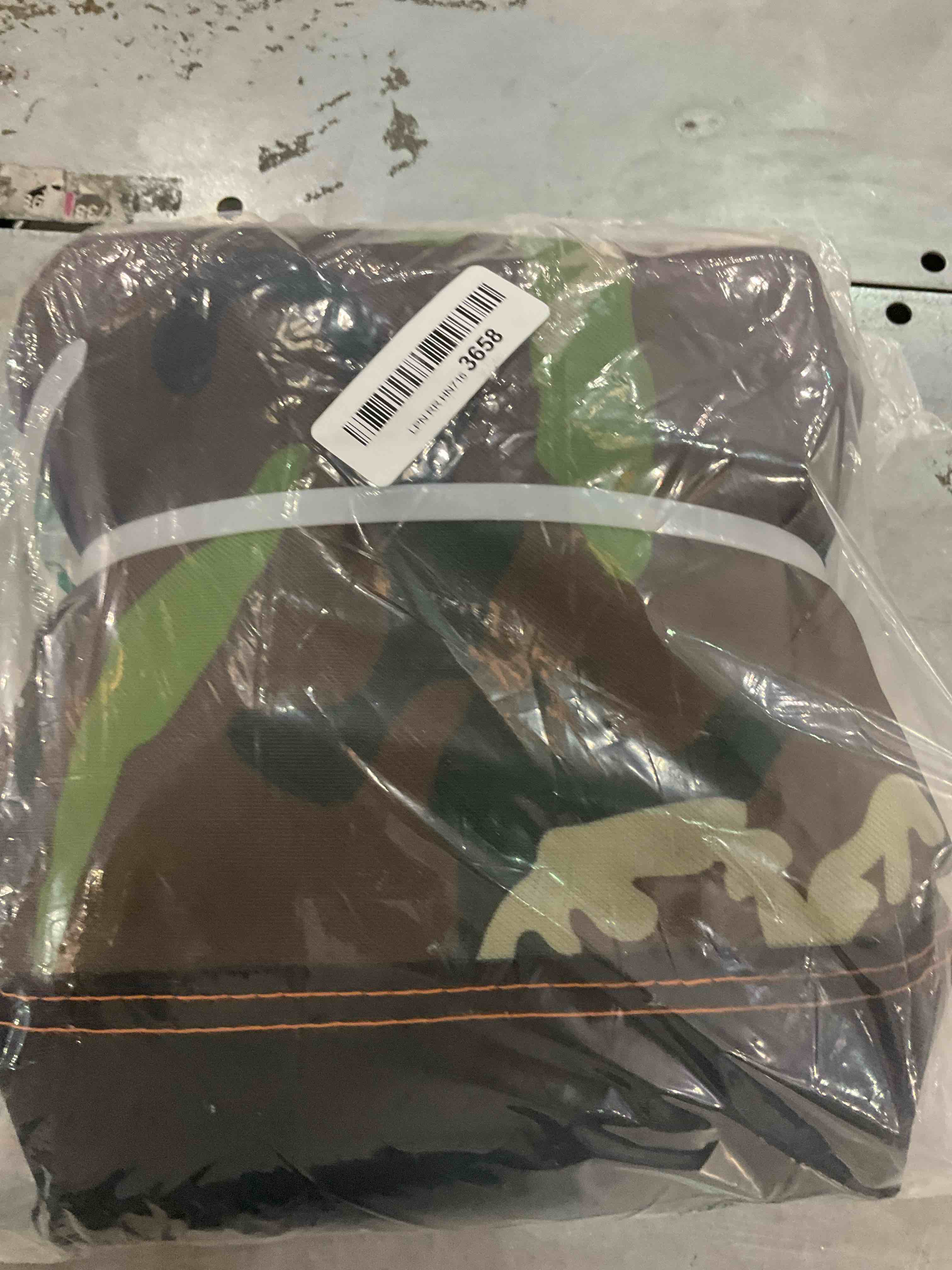 https://s3.amazonaws.com/lotting-images-prod/BargainHunt/EXS00984275_1706720022213.jpeg