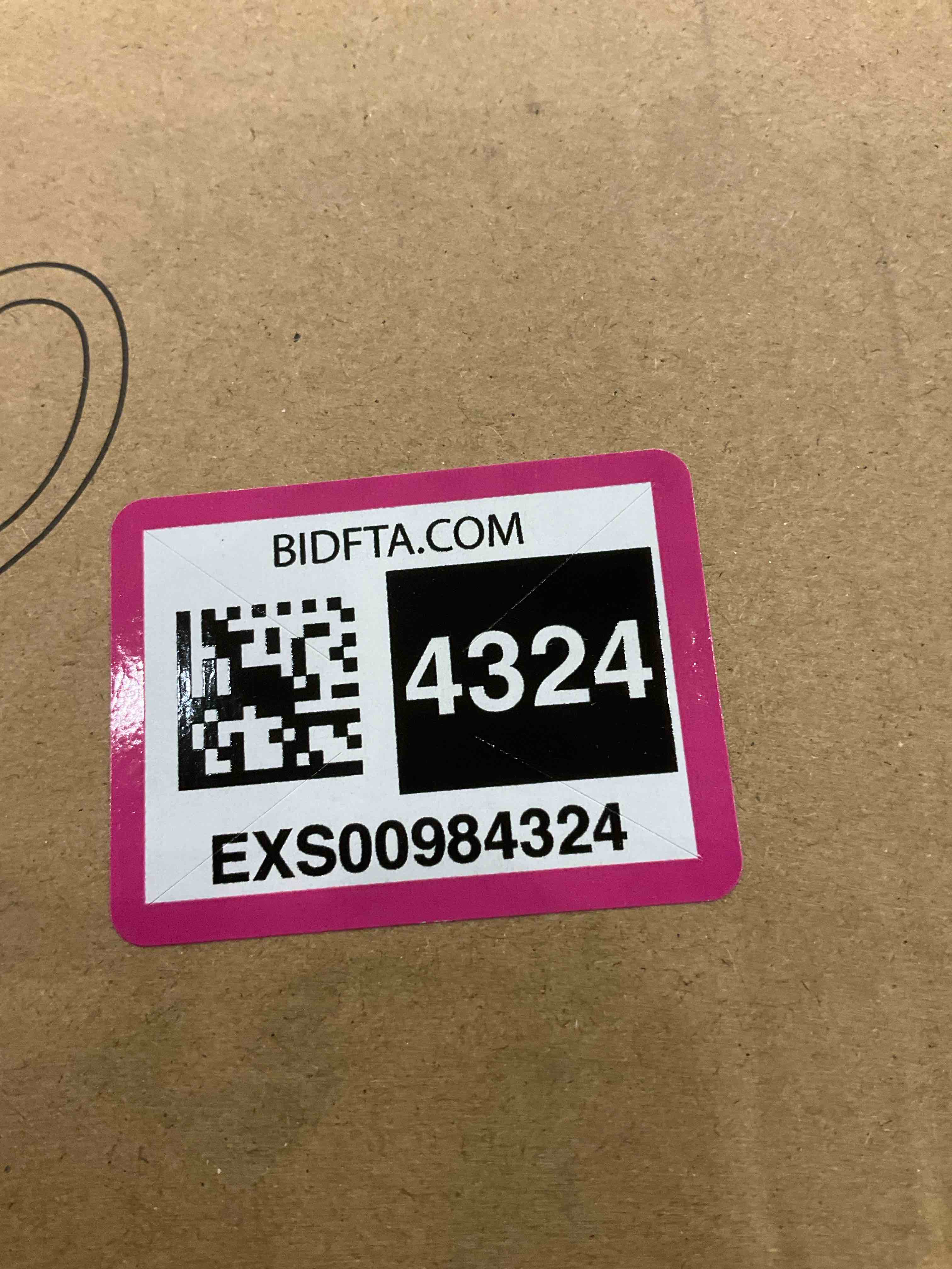 https://s3.amazonaws.com/lotting-images-prod/BargainHunt/EXS00984324_1706790071334.jpeg