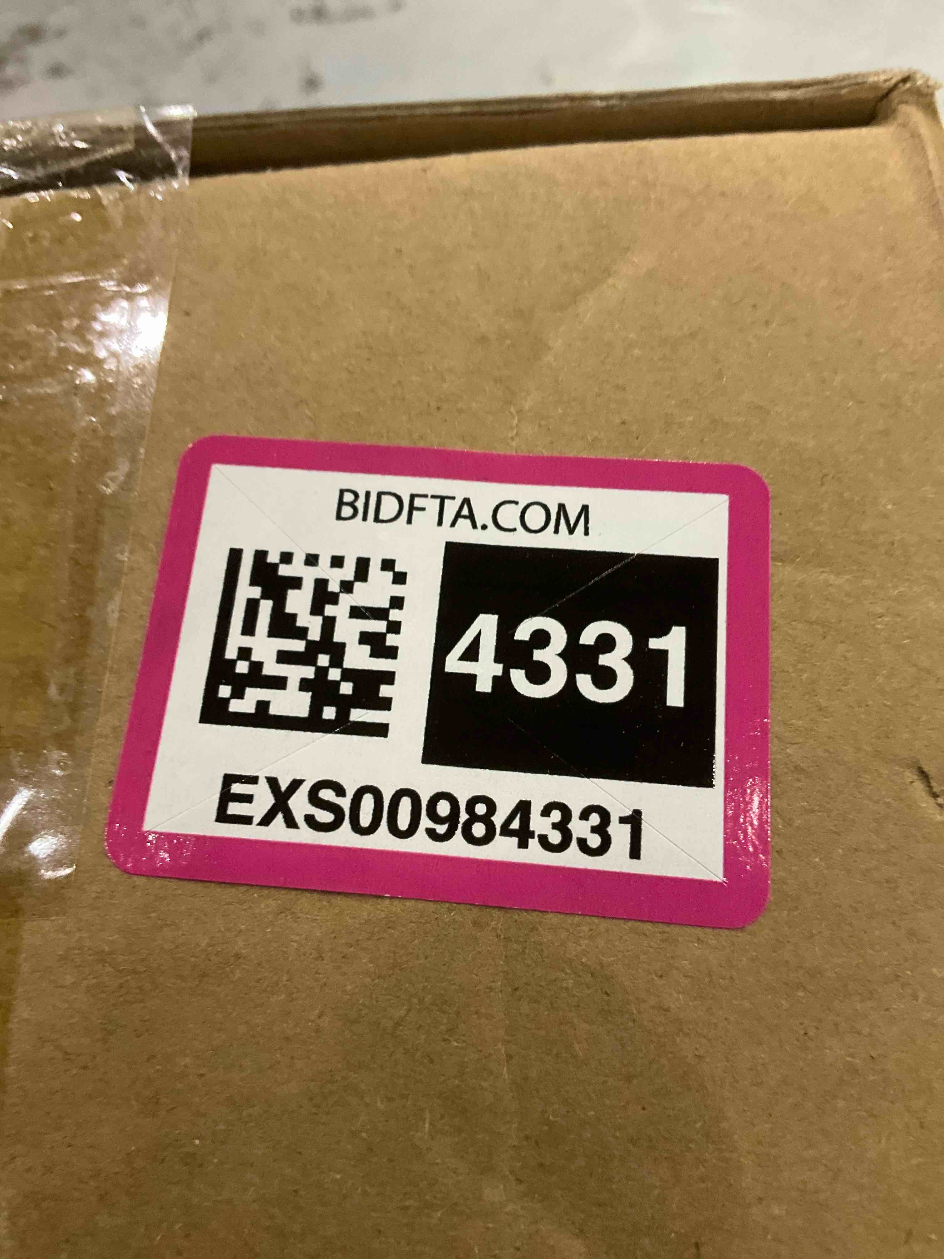 https://s3.amazonaws.com/lotting-images-prod/BargainHunt/EXS00984331_1706791032764.jpeg