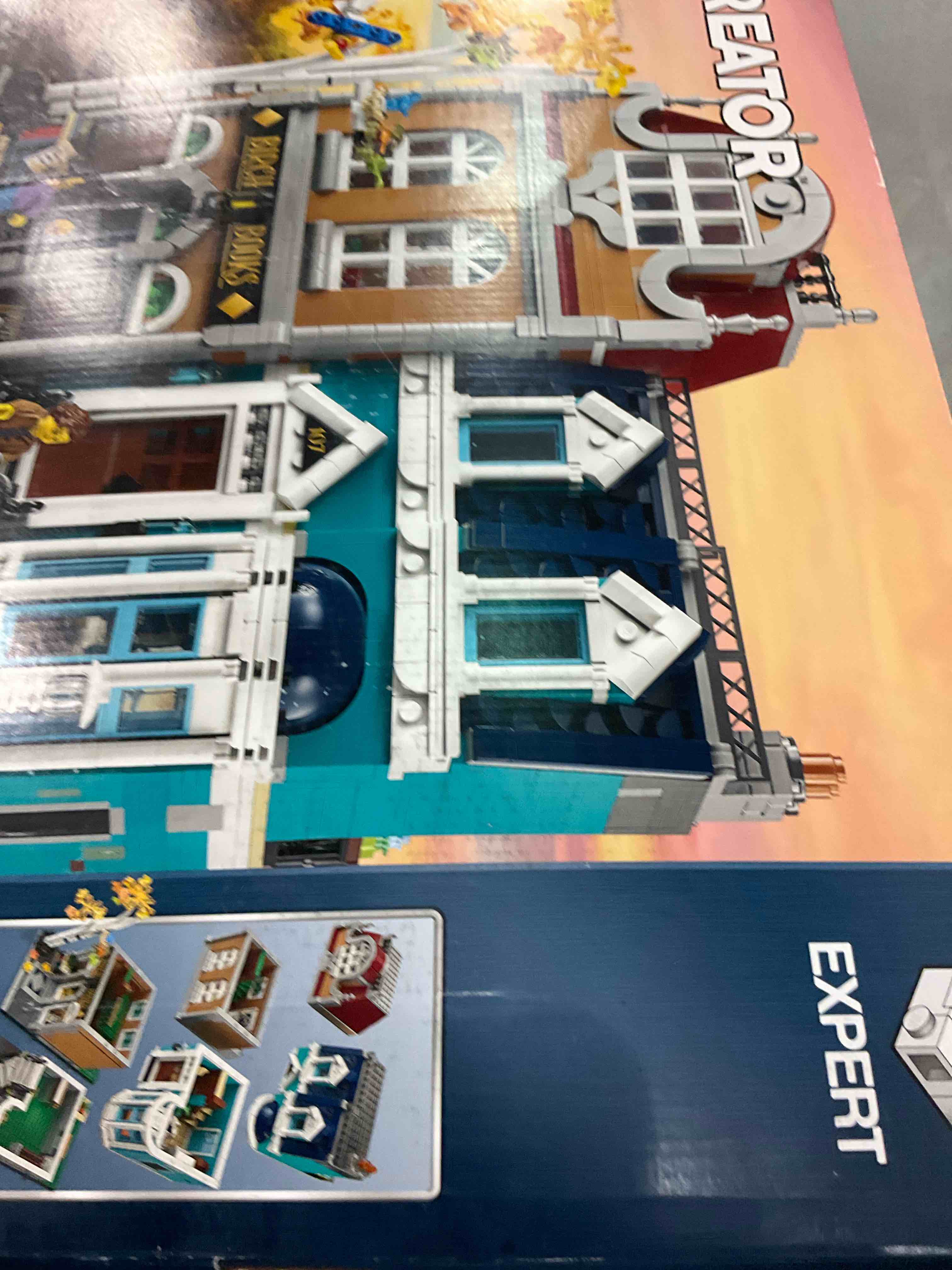 Lego creator bookshop