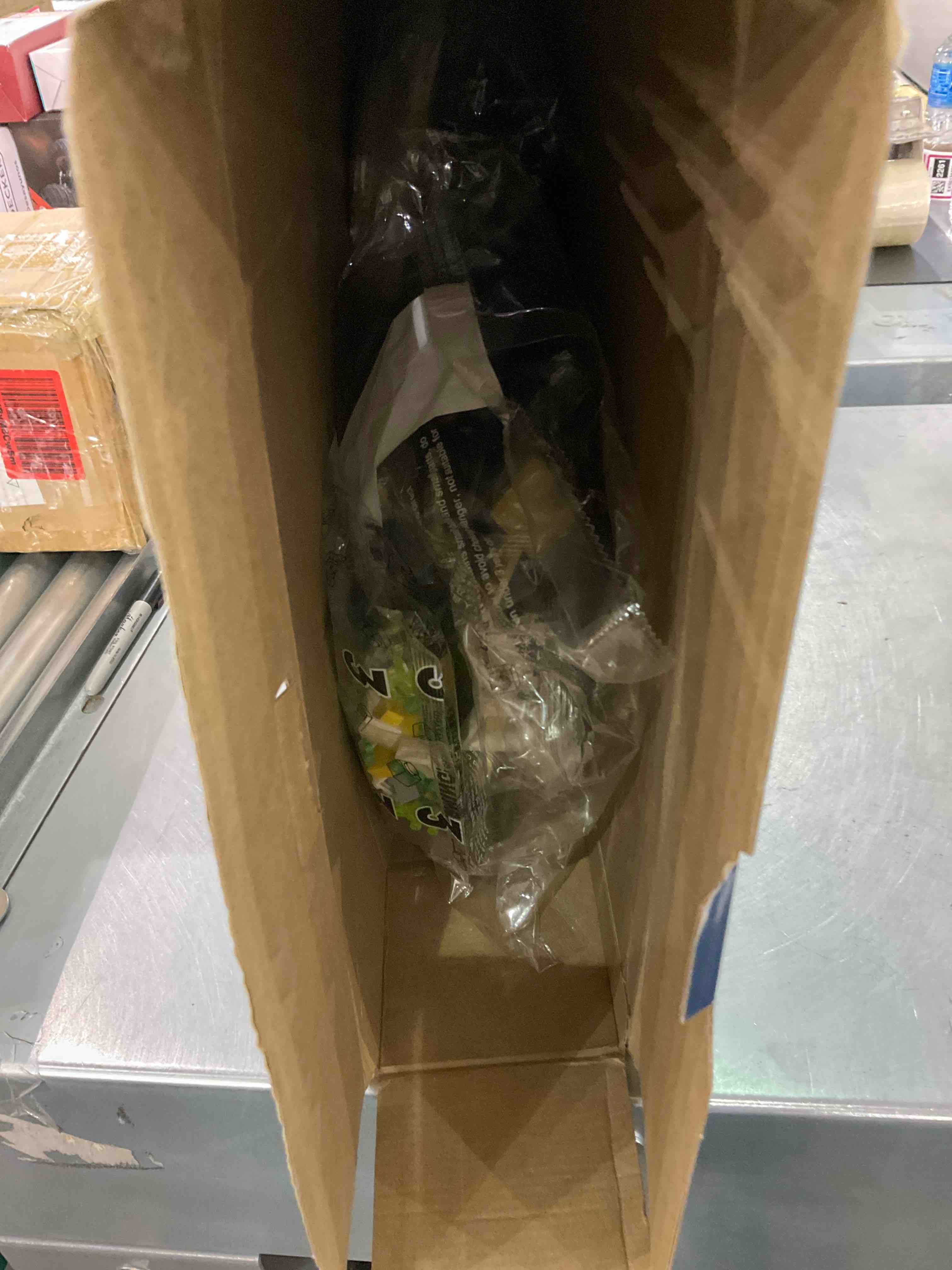 https://s3.amazonaws.com/lotting-images-prod/BargainHunt/EXS00985916_1712230941192.jpeg
