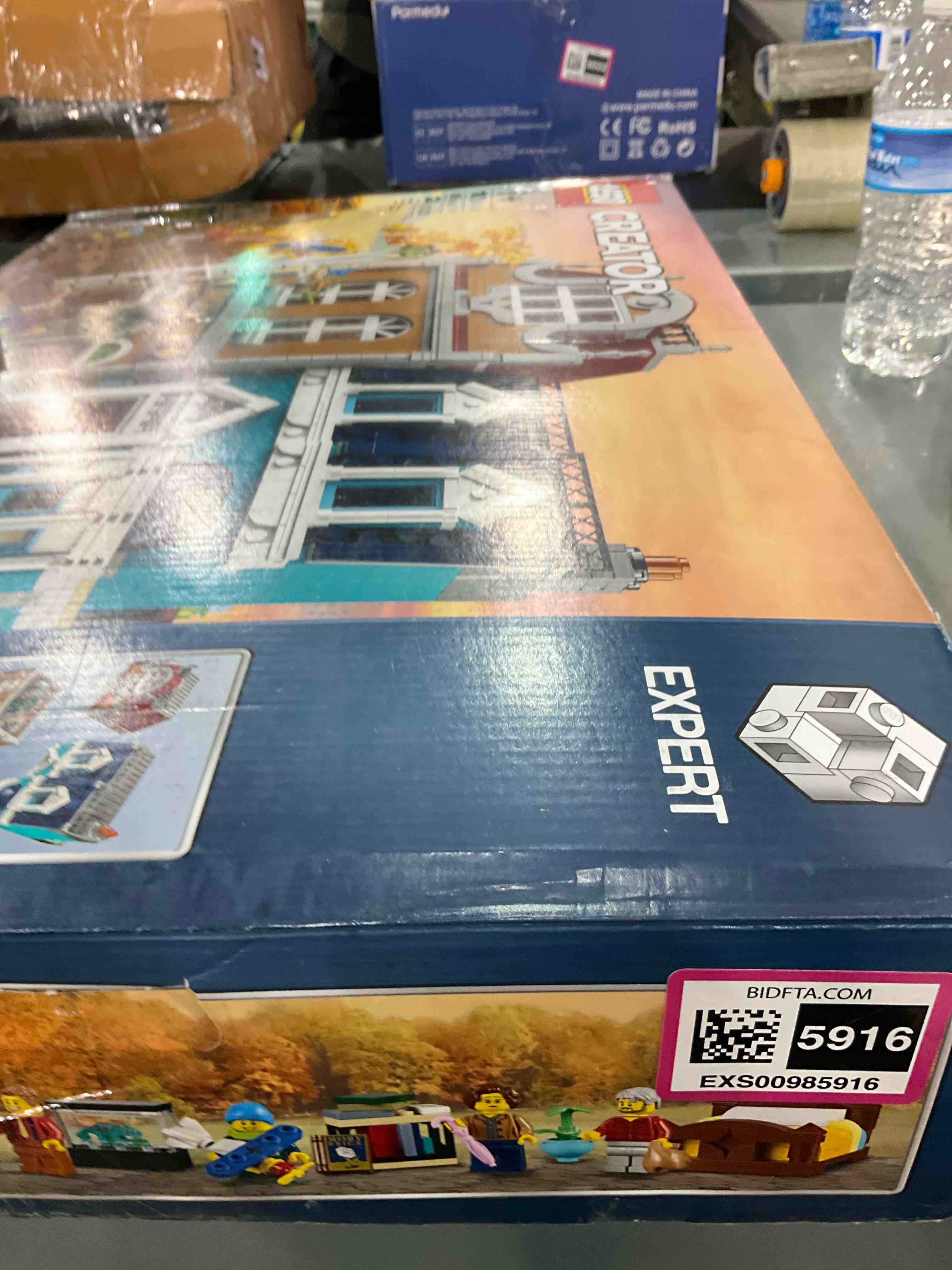 https://s3.amazonaws.com/lotting-images-prod/BargainHunt/EXS00985916_1712230964711.jpeg