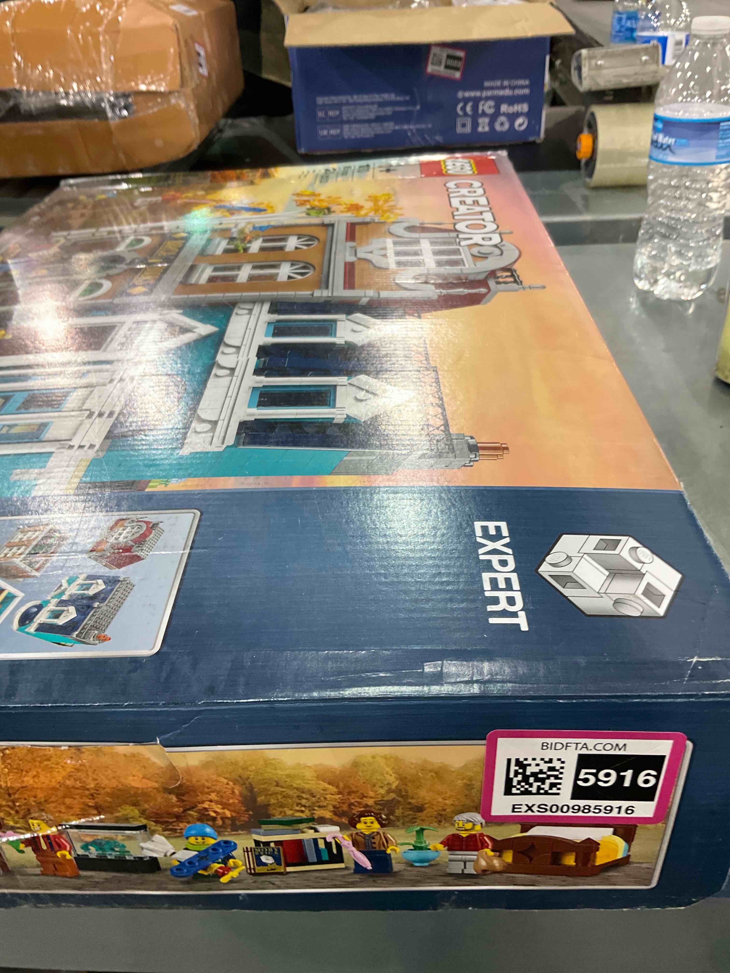 https://s3.amazonaws.com/lotting-images-prod/BargainHunt/EXS00985916_1712230965589.jpeg