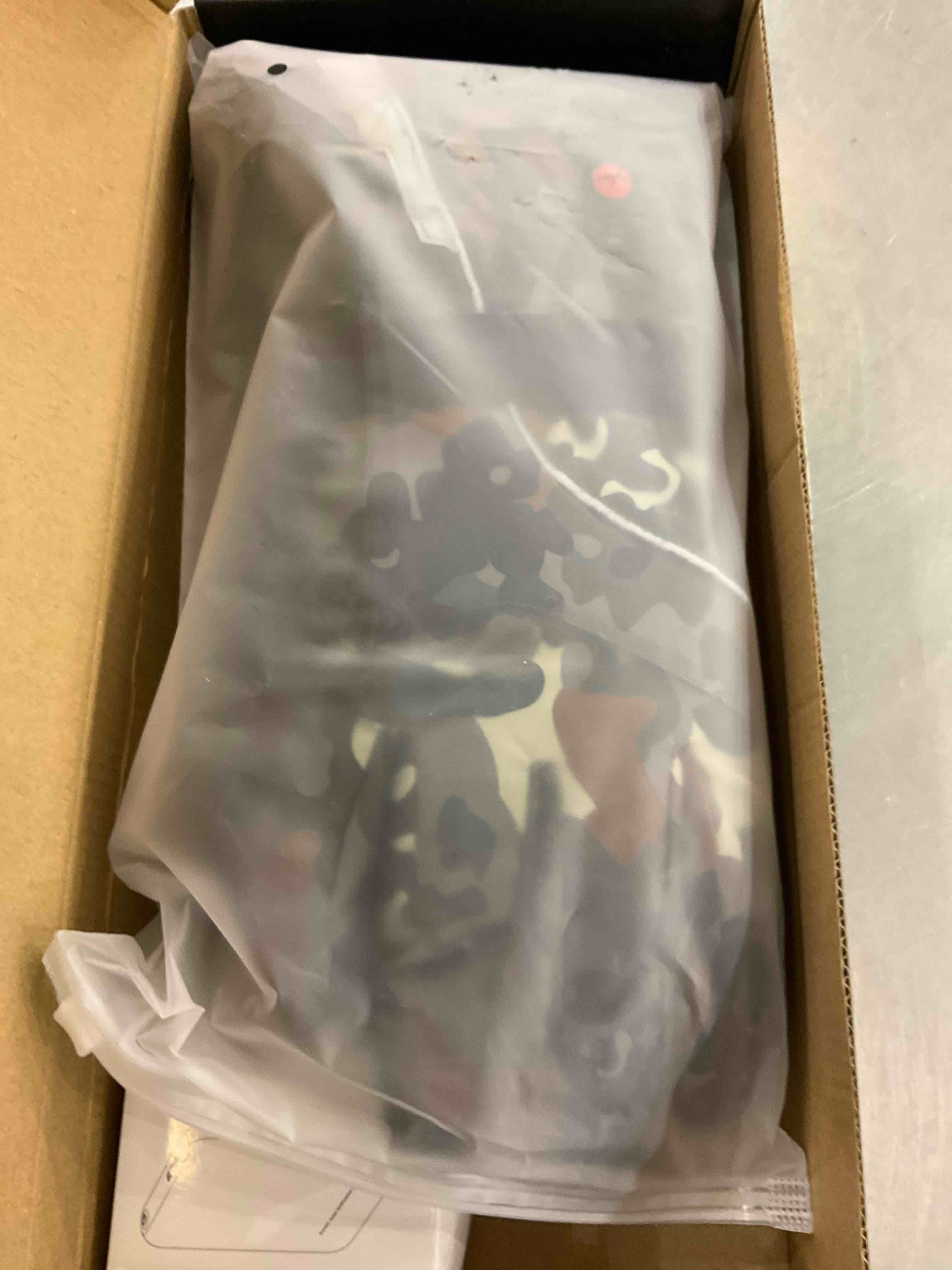 https://s3.amazonaws.com/lotting-images-prod/BargainHunt/EXS00985970_1712258001366.jpeg