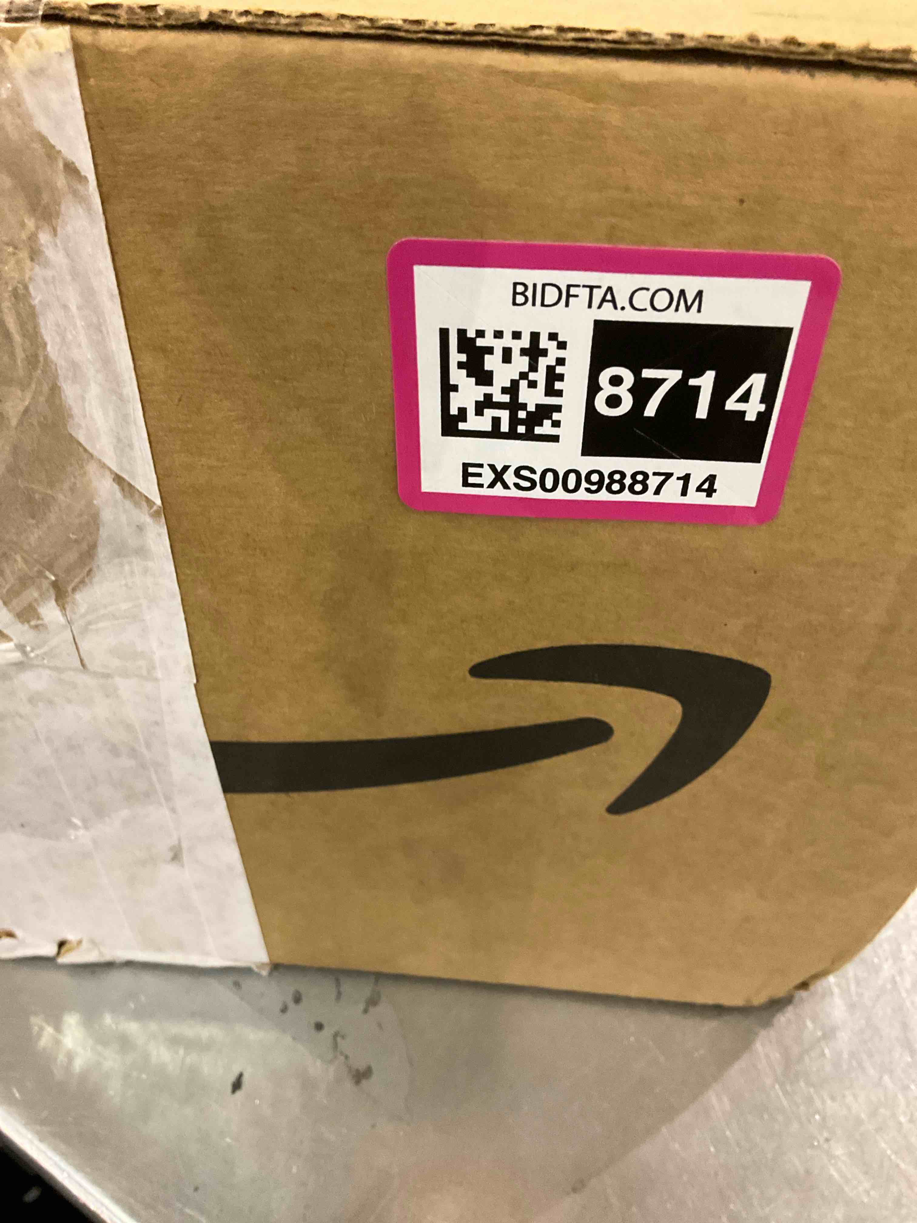 https://s3.amazonaws.com/lotting-images-prod/BargainHunt/EXS00988714_1709746896843.jpeg