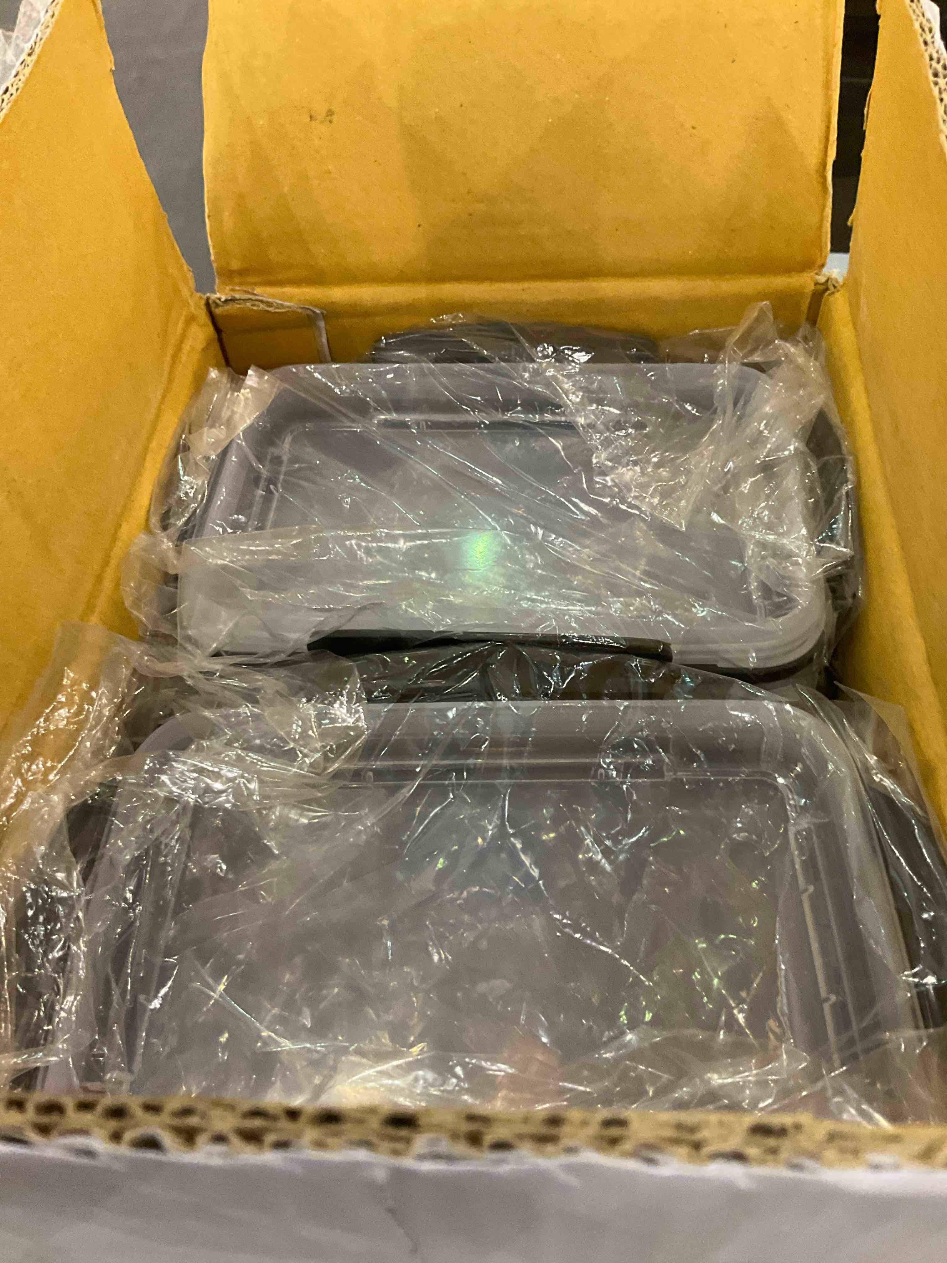 https://s3.amazonaws.com/lotting-images-prod/BargainHunt/EXS00988804_1709826505769.jpeg