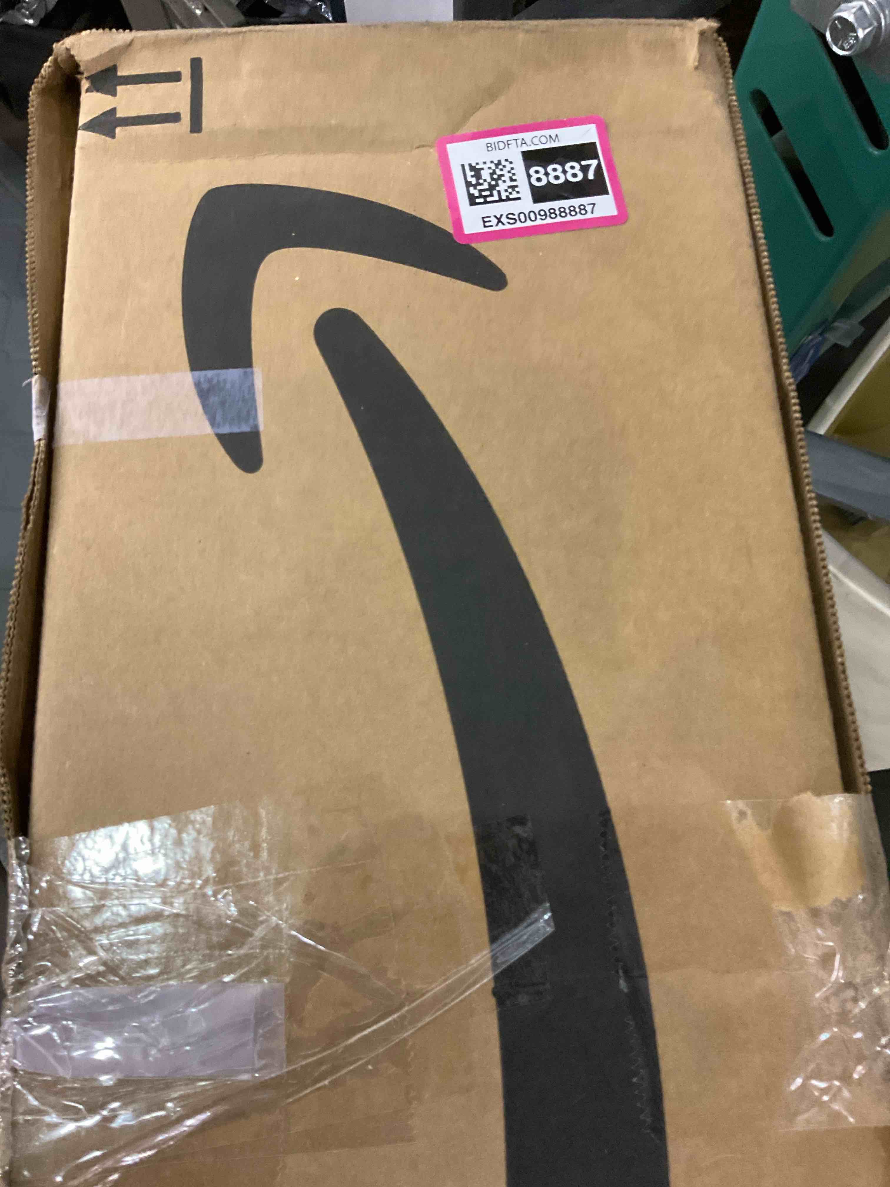 https://s3.amazonaws.com/lotting-images-prod/BargainHunt/EXS00988887_1709902633028.jpeg