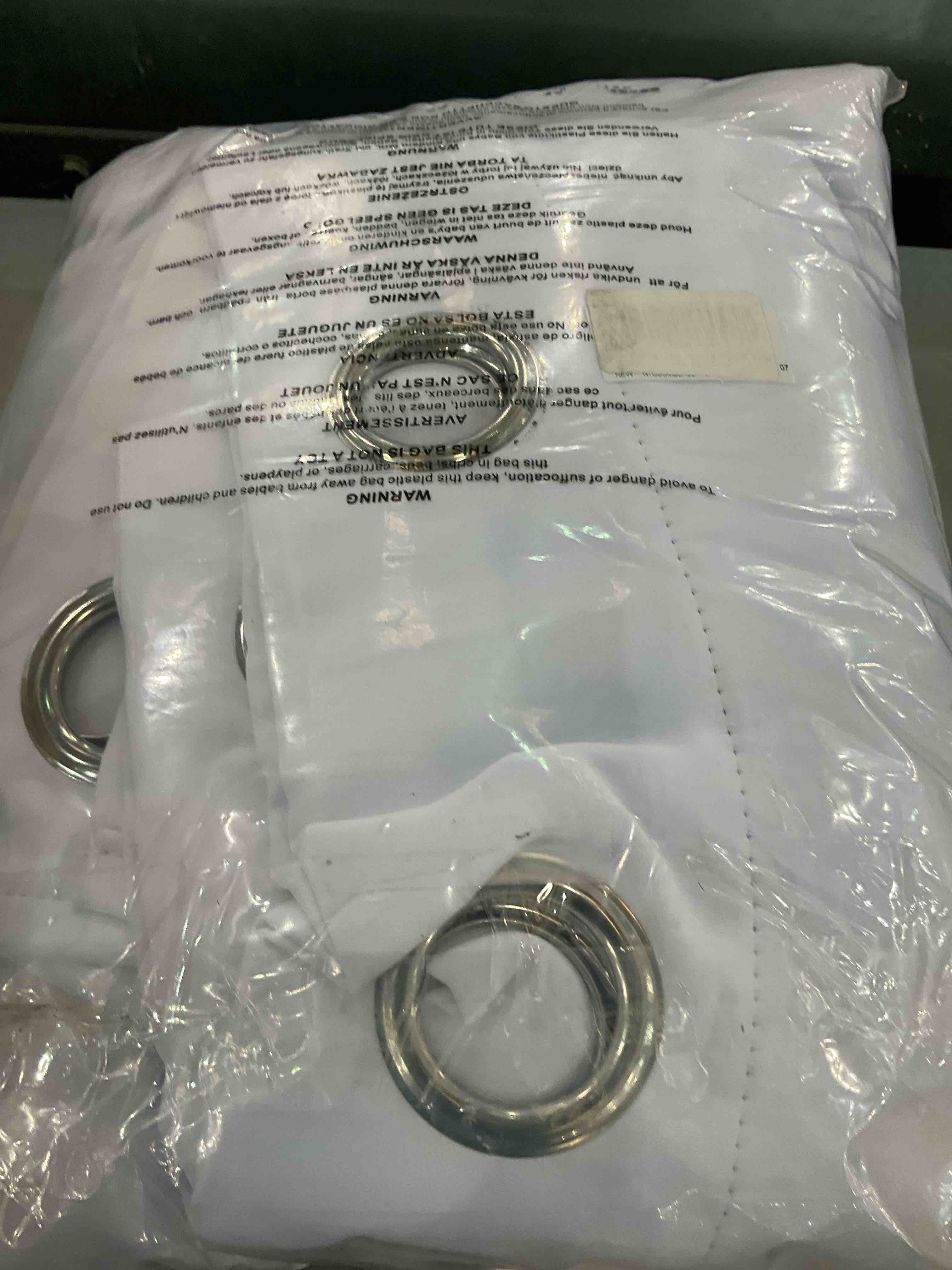 https://s3.amazonaws.com/lotting-images-prod/BargainHunt/EXS00995631_1706546567743.jpeg