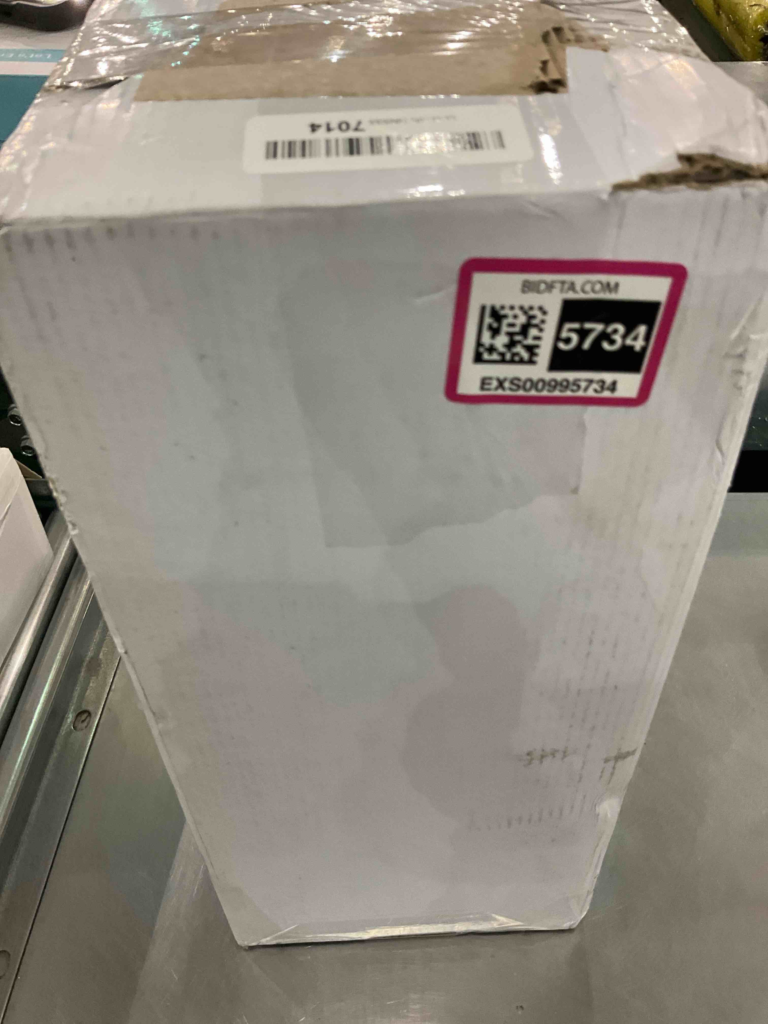 https://s3.amazonaws.com/lotting-images-prod/BargainHunt/EXS00995734_1706626409002.jpeg