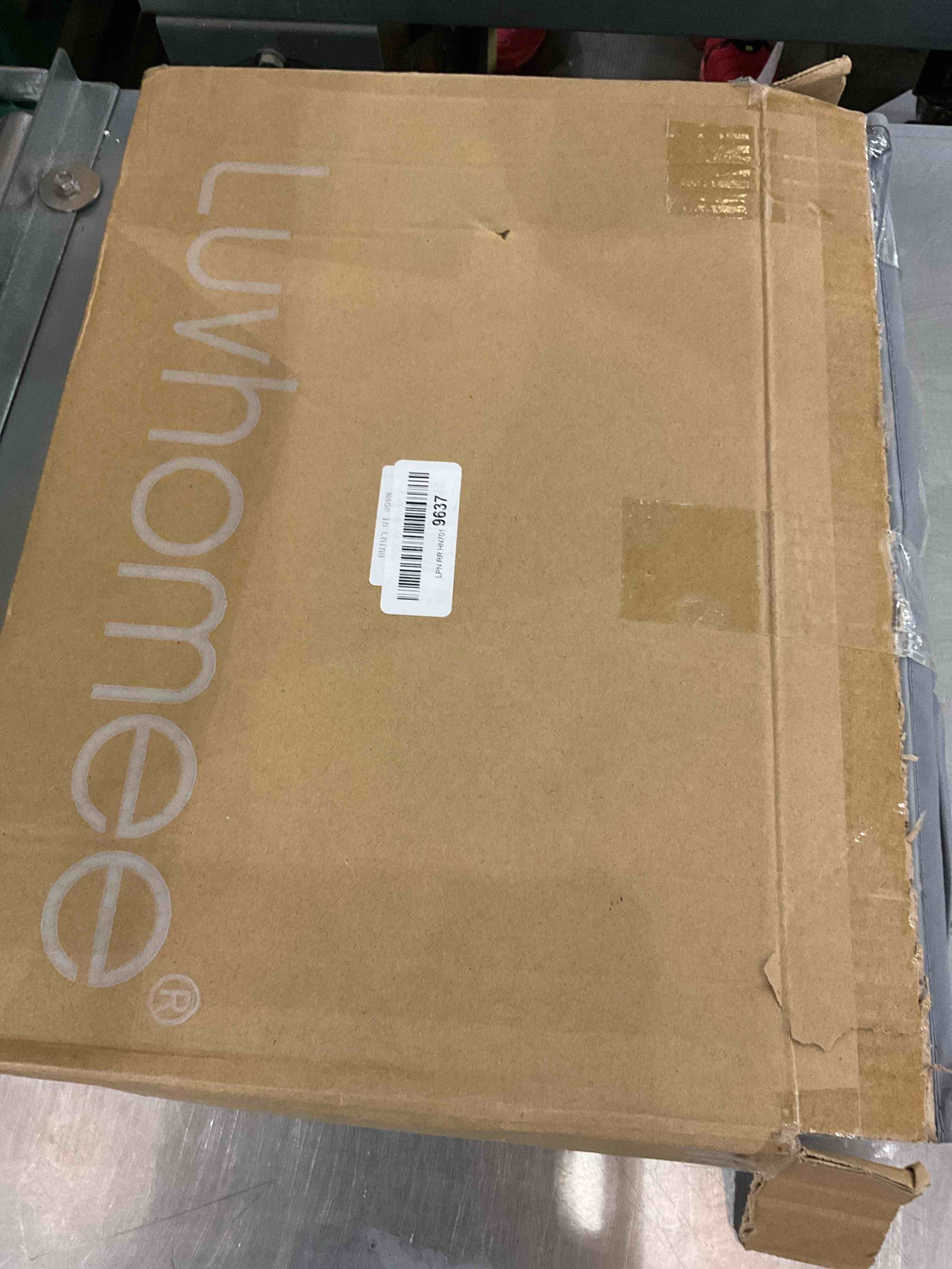 https://s3.amazonaws.com/lotting-images-prod/BargainHunt/EXS00995878_1706715562422.jpeg