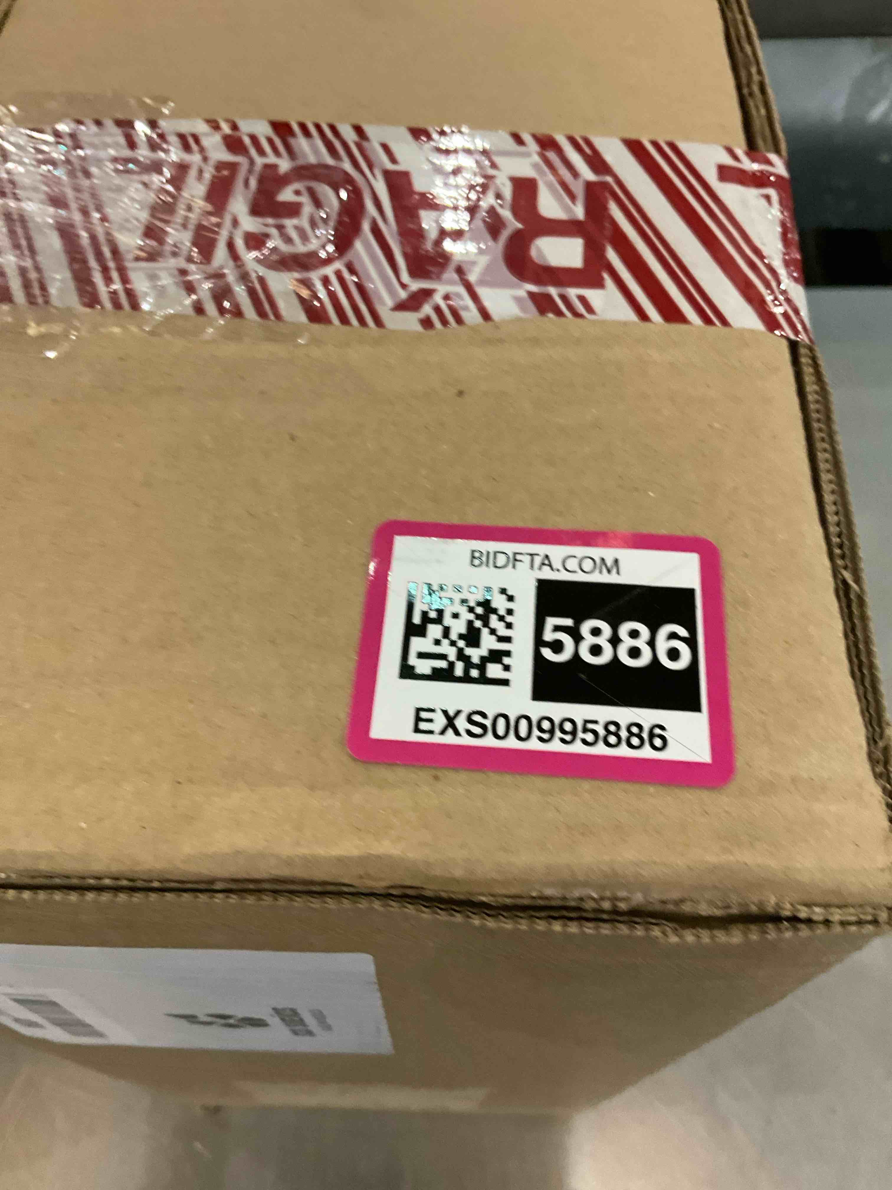 https://s3.amazonaws.com/lotting-images-prod/BargainHunt/EXS00995886_1706723587566.jpeg